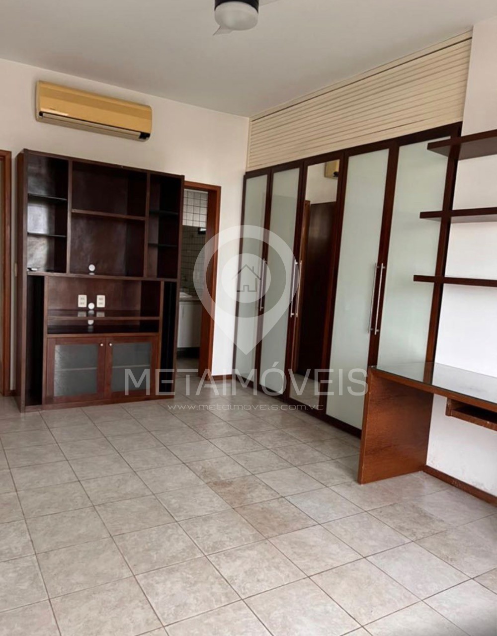 Apartamento à venda com 3 quartos, 238m² - Foto 5