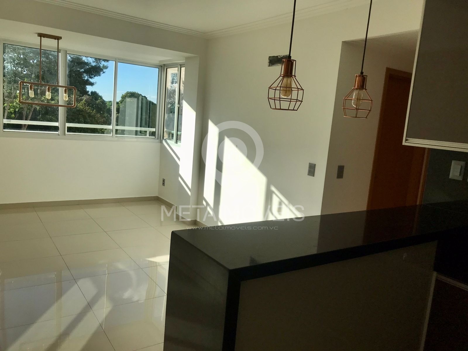 Apartamento à venda com 2 quartos, 54m² - Foto 1