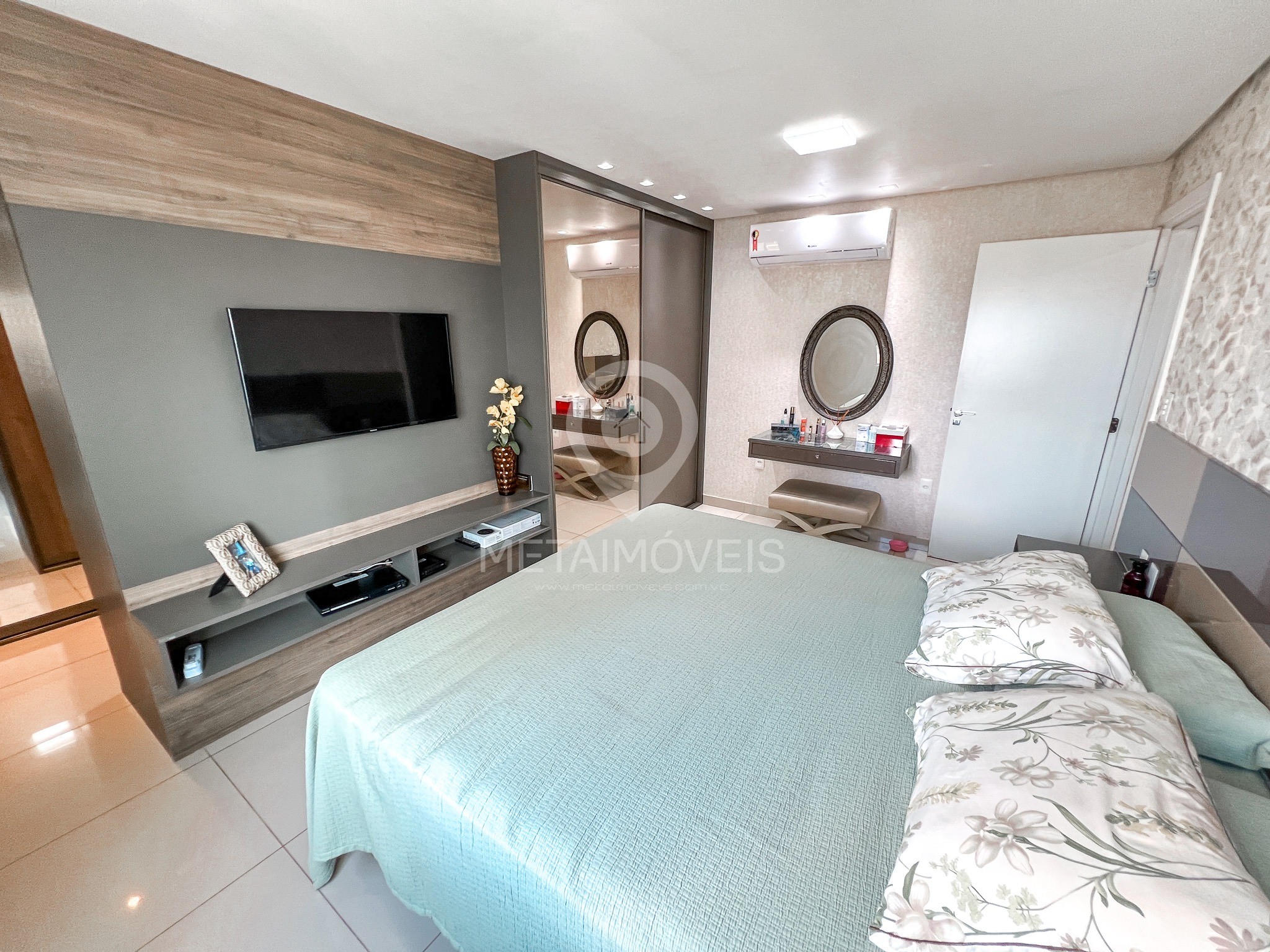 Apartamento à venda com 4 quartos, 130m² - Foto 13