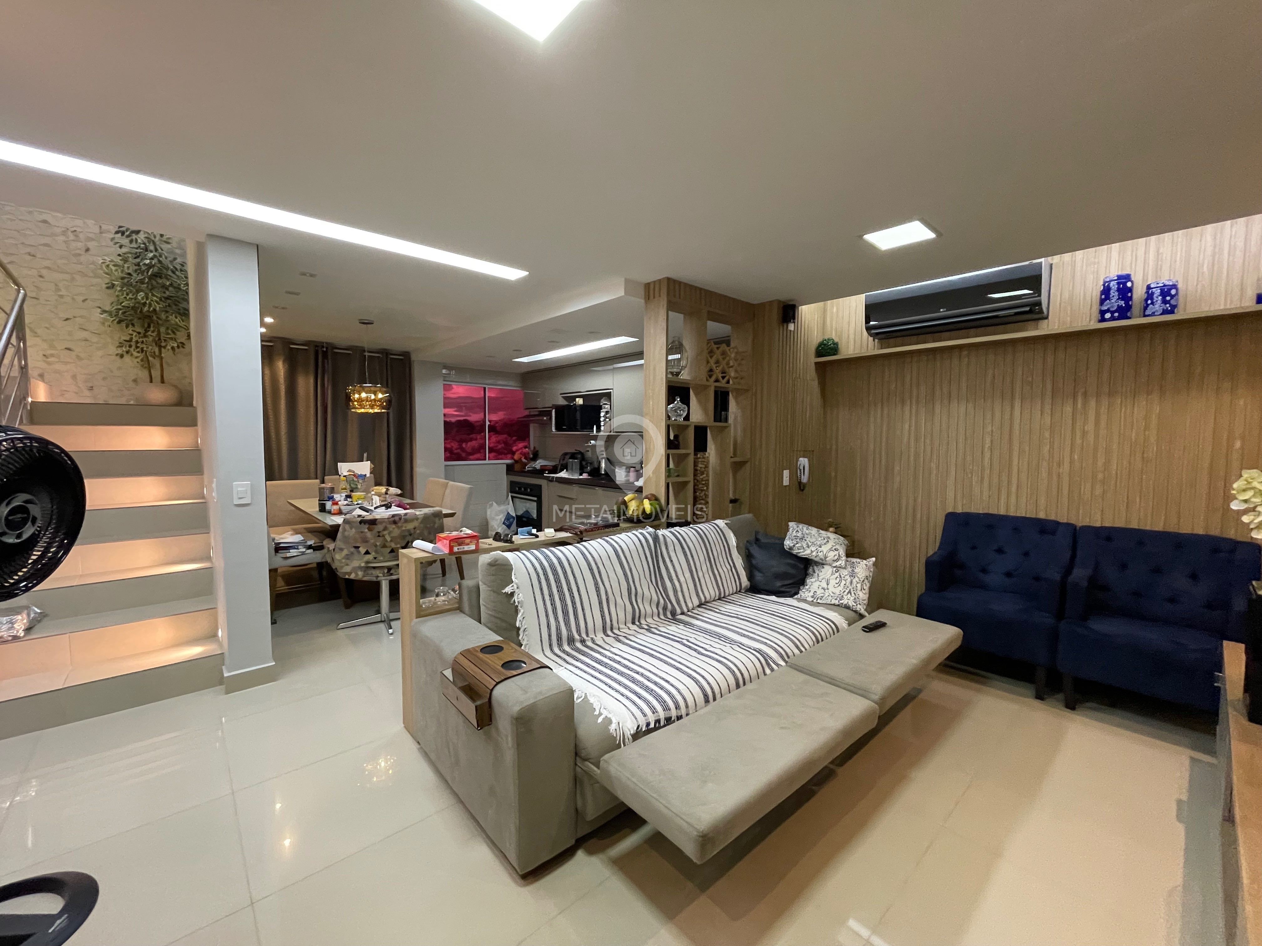 Cobertura à venda com 3 quartos, 156m² - Foto 1