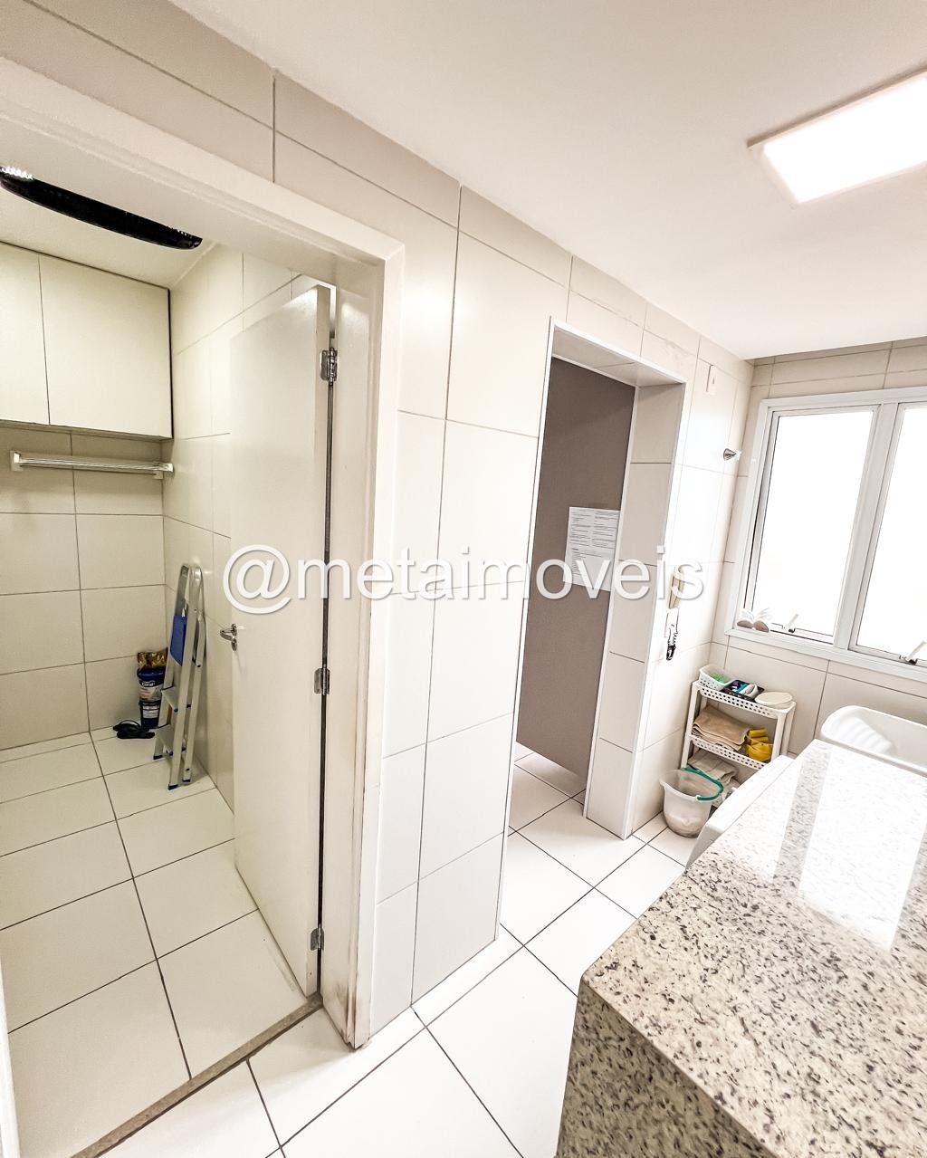 Apartamento à venda com 3 quartos, 128m² - Foto 29