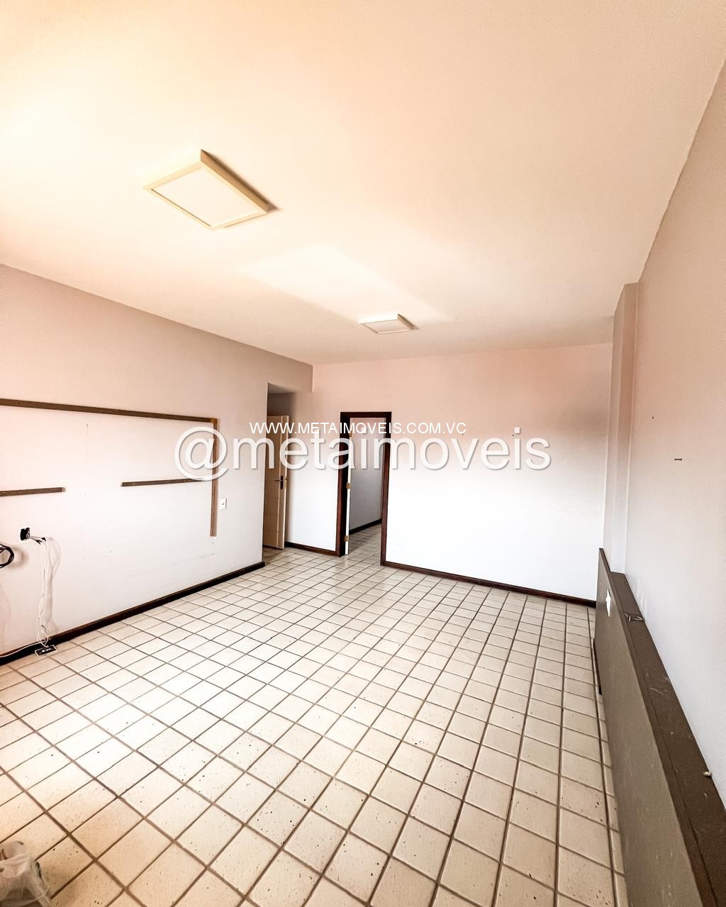 Apartamento à venda com 4 quartos, 205m² - Foto 19