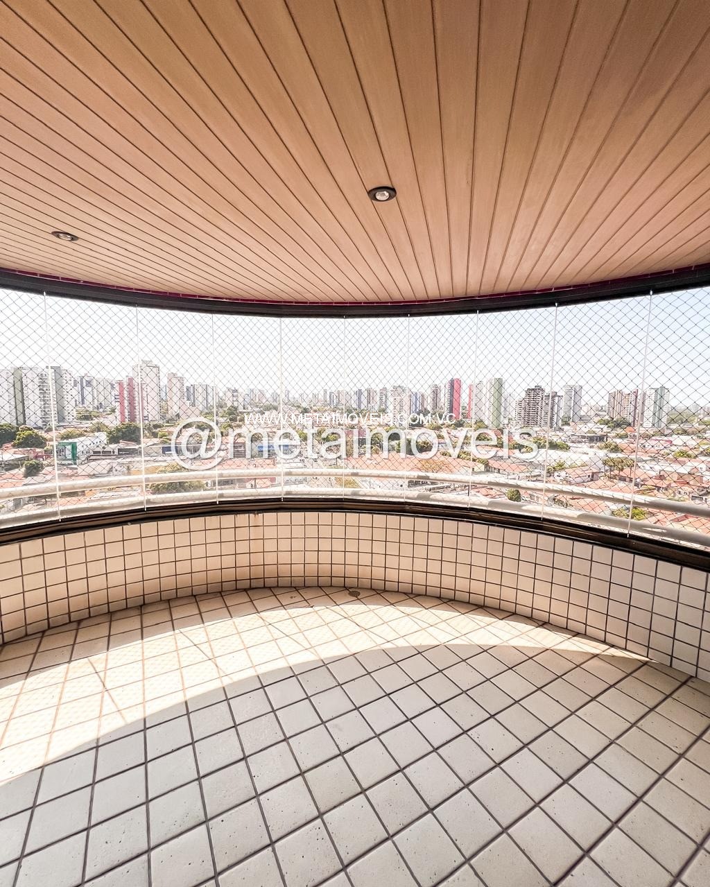 Apartamento à venda com 4 quartos, 205m² - Foto 4