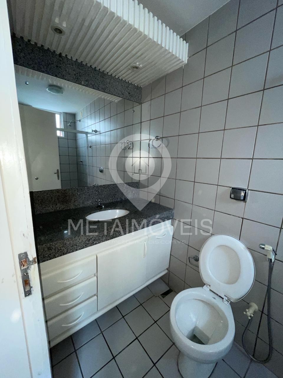 Apartamento à venda com 3 quartos, 97m² - Foto 22