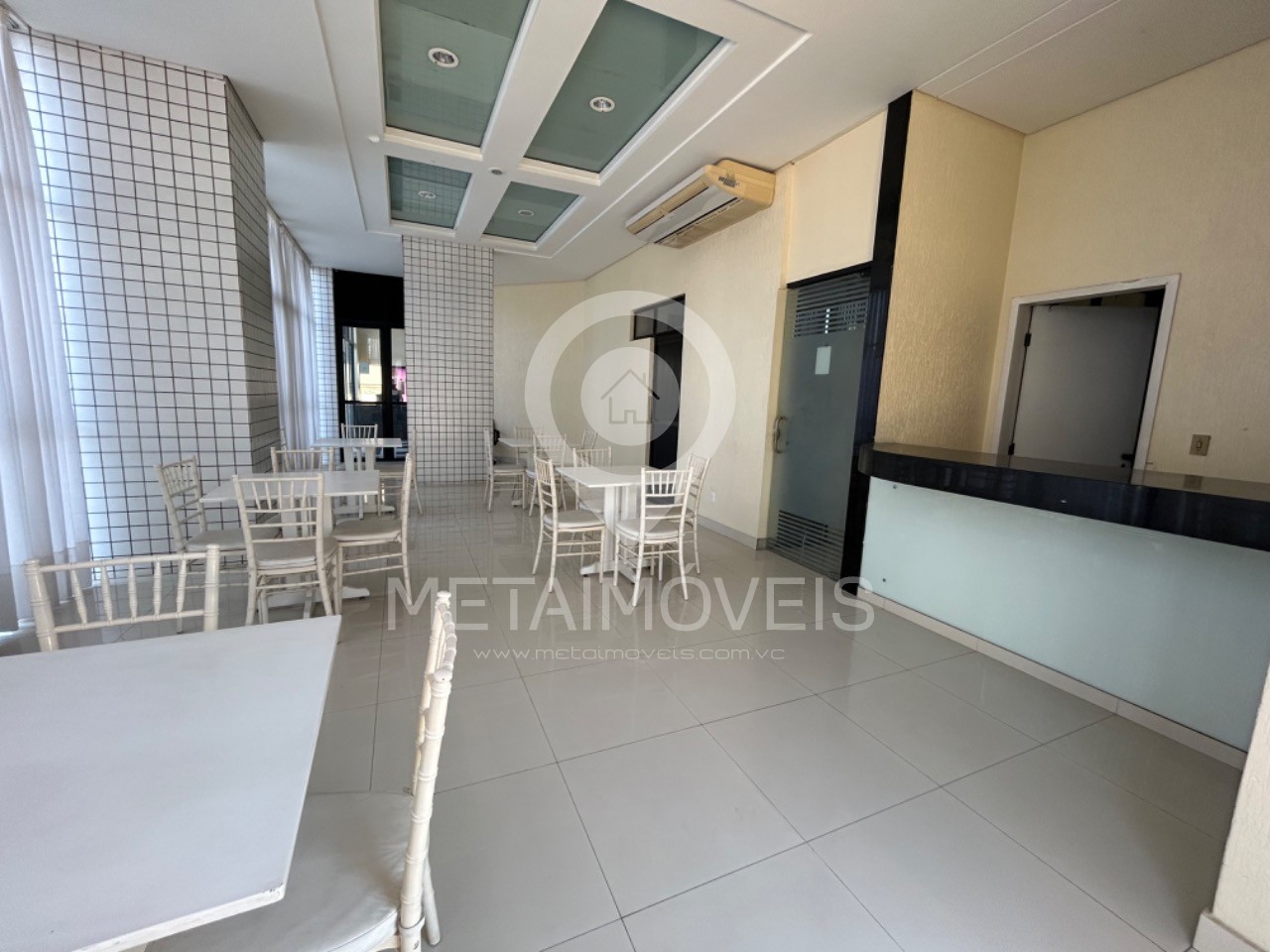 Apartamento à venda com 2 quartos, 70m² - Foto 10