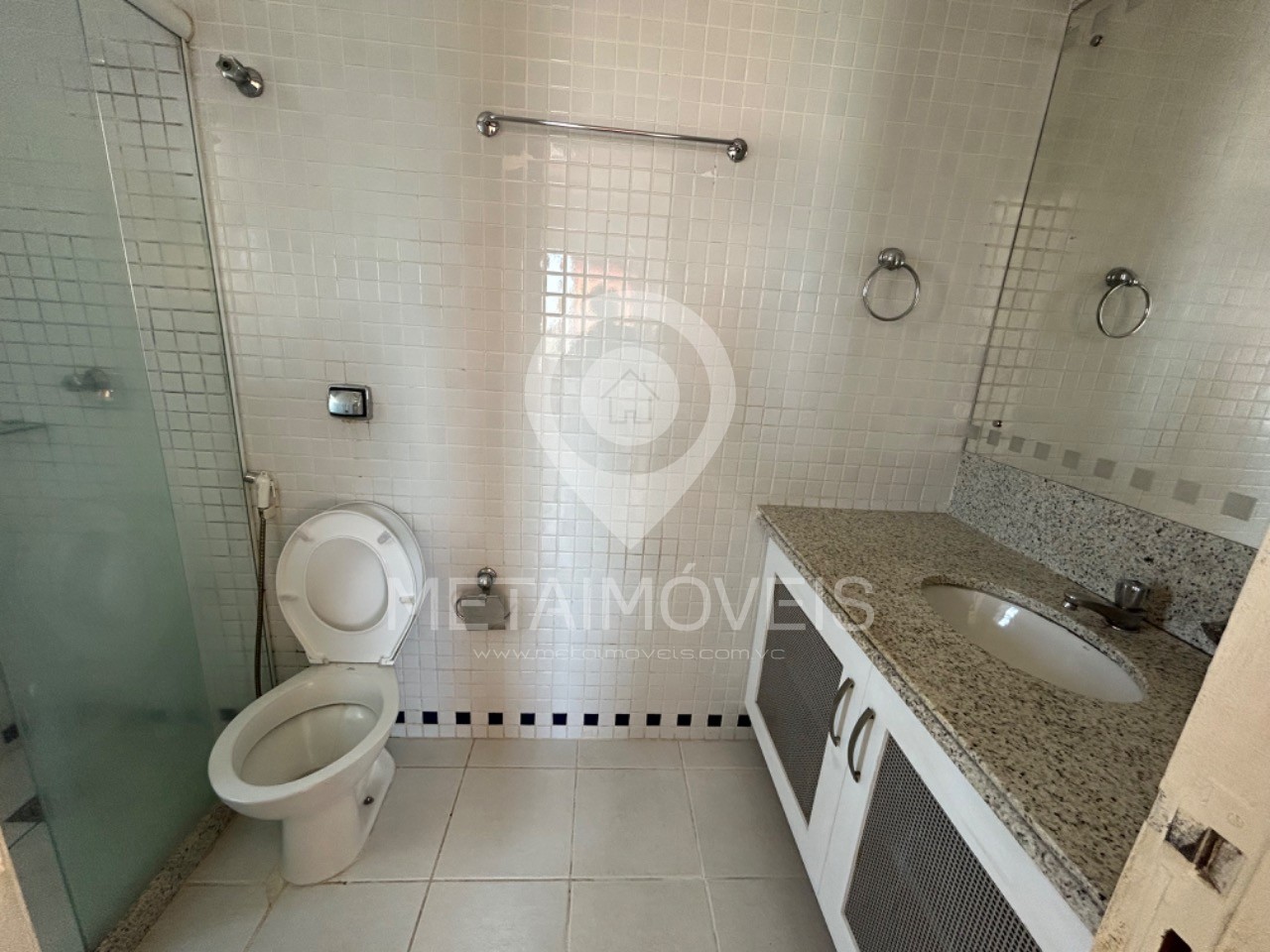 Apartamento à venda com 2 quartos, 70m² - Foto 25