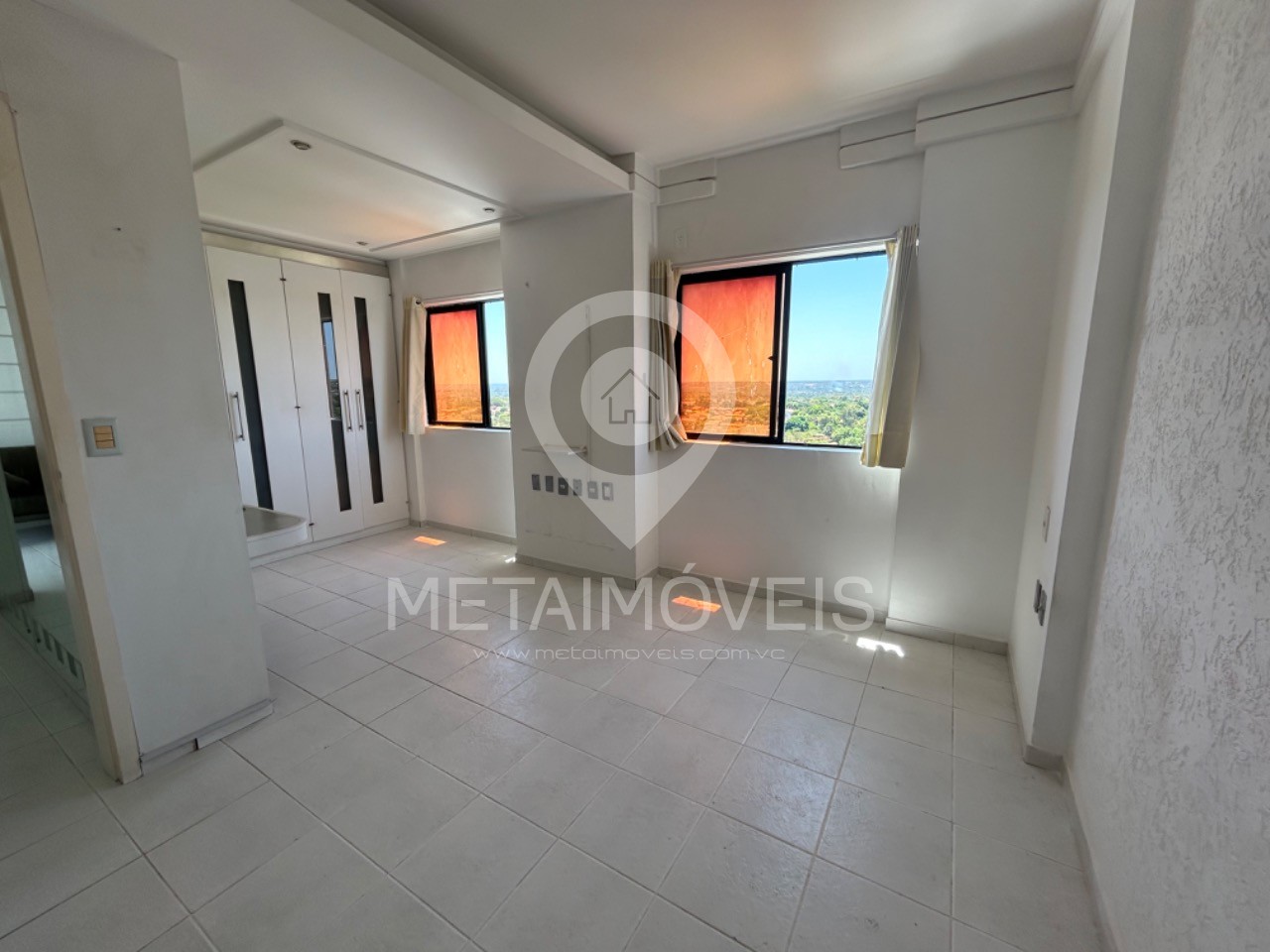 Apartamento à venda com 2 quartos, 70m² - Foto 22