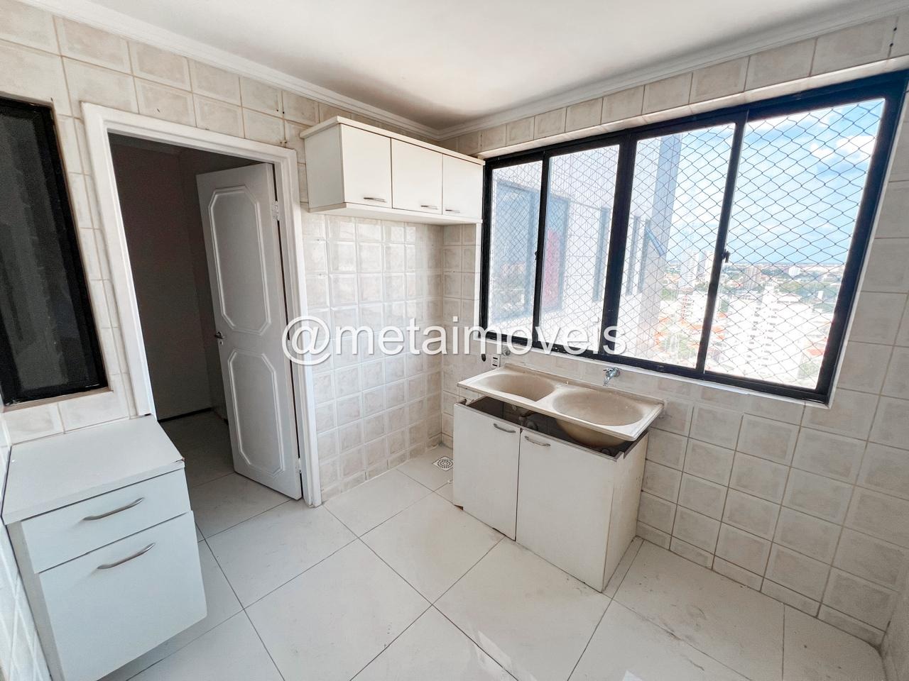 Apartamento à venda com 4 quartos, 197m² - Foto 16