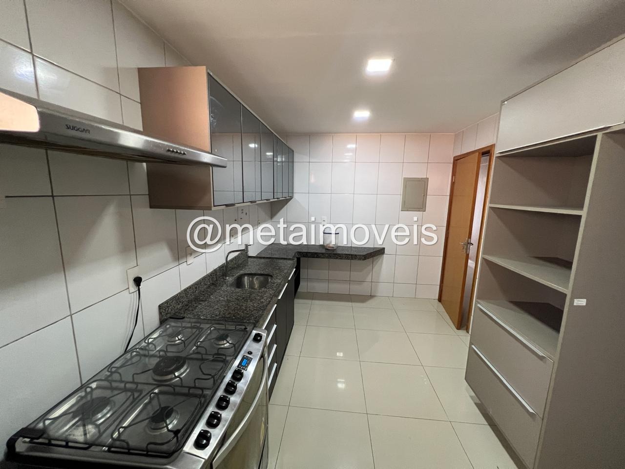 Apartamento à venda com 4 quartos, 130m² - Foto 18