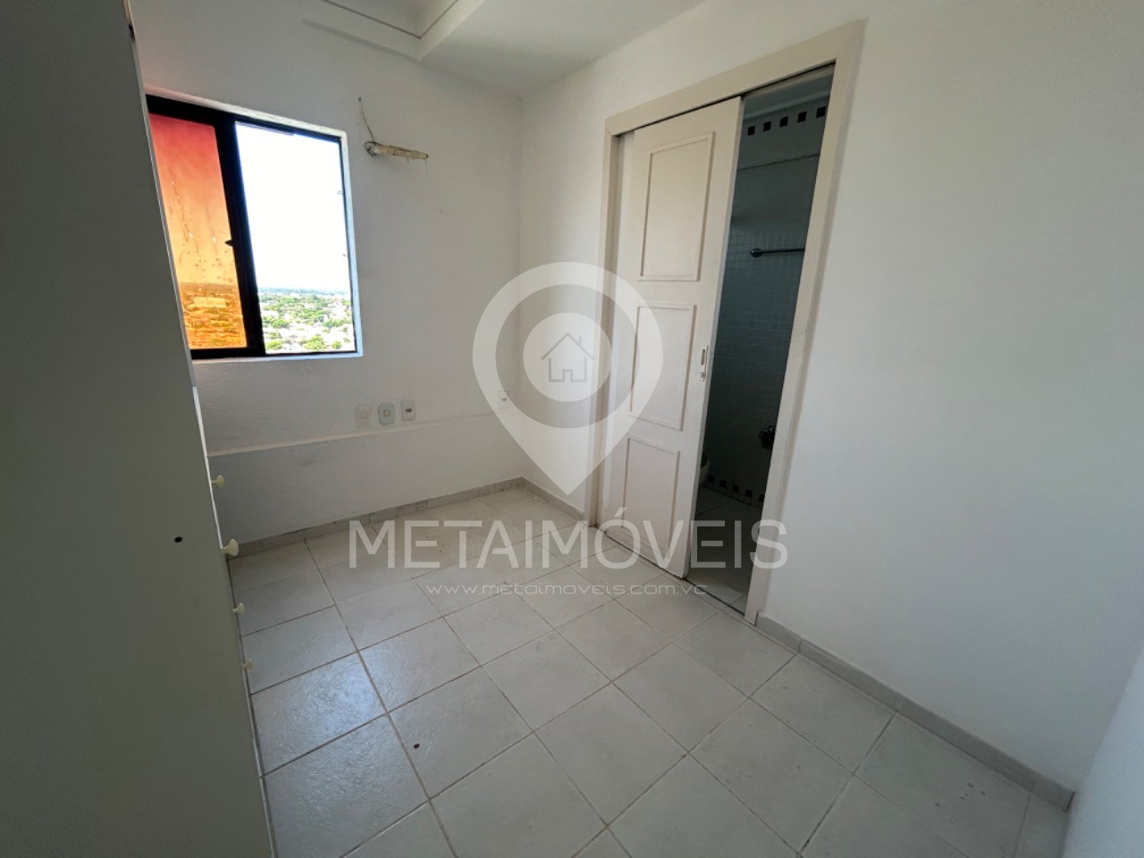 Apartamento à venda com 2 quartos, 70m² - Foto 24