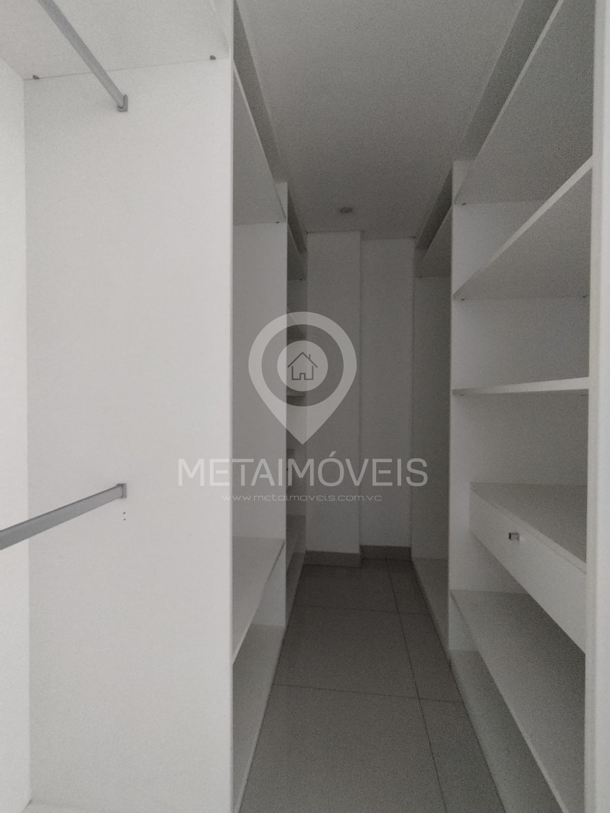 Apartamento à venda com 4 quartos, 227m² - Foto 18