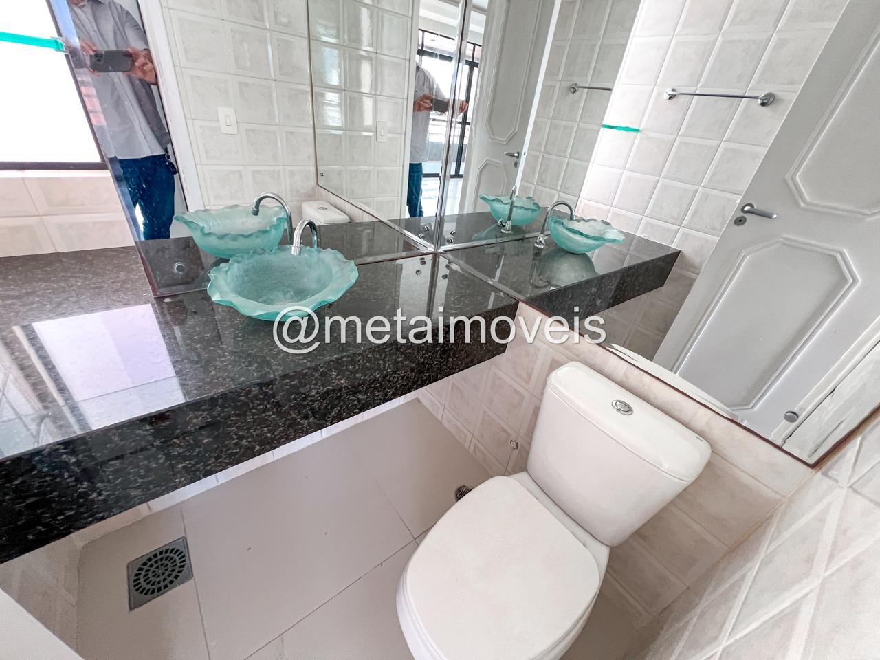 Apartamento à venda com 4 quartos, 197m² - Foto 25