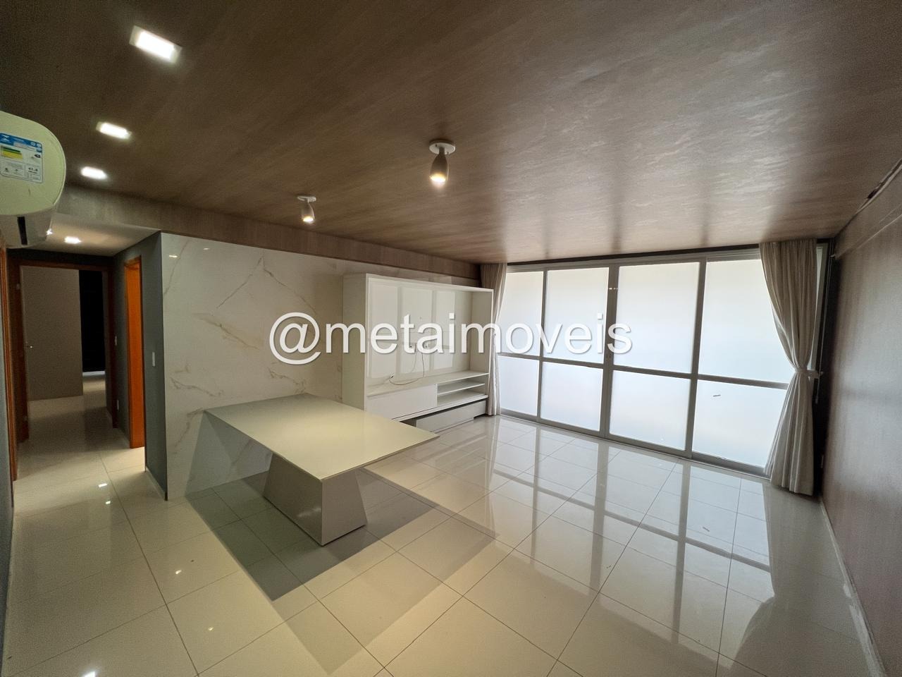 Apartamento à venda com 4 quartos, 130m² - Foto 1