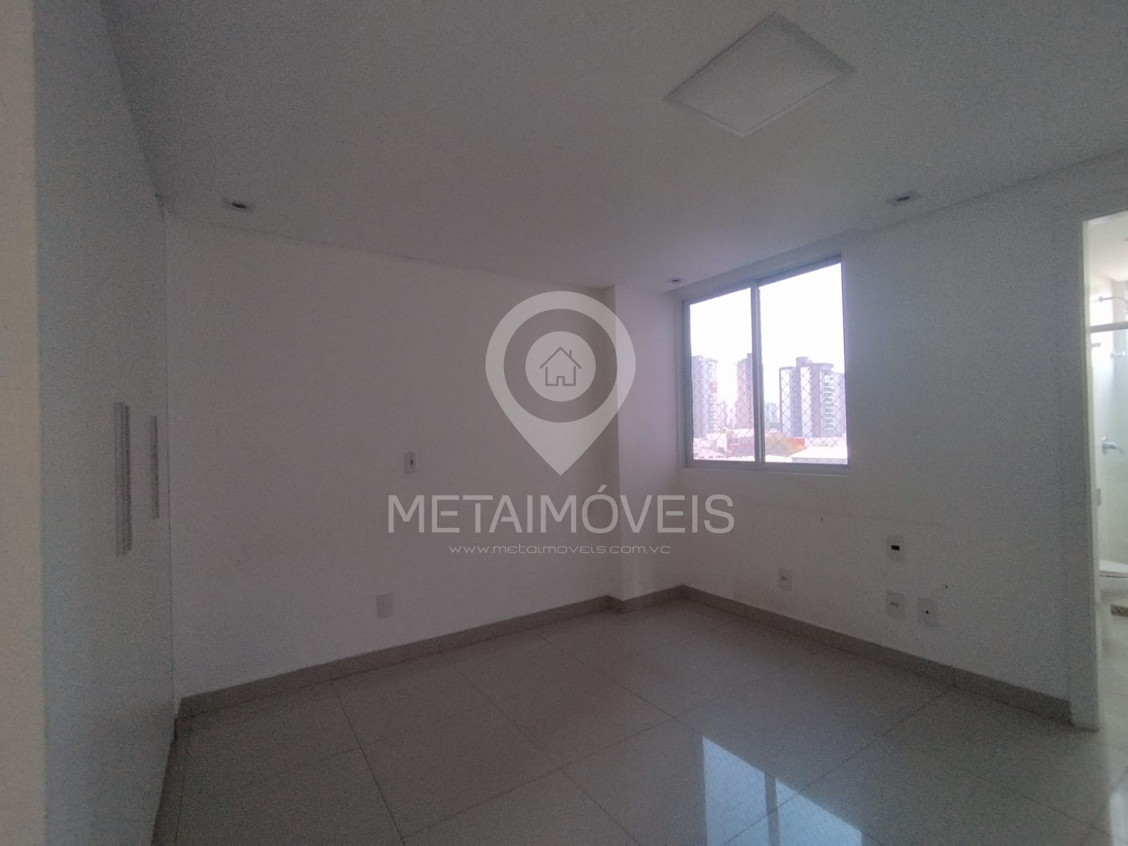 Apartamento à venda com 4 quartos, 227m² - Foto 15