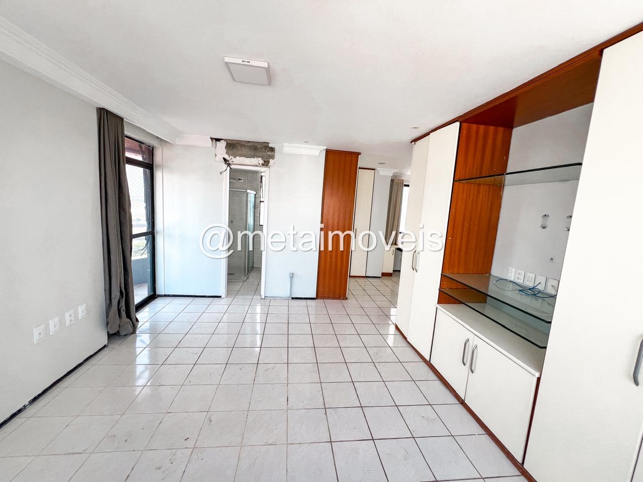 Apartamento à venda com 4 quartos, 197m² - Foto 14