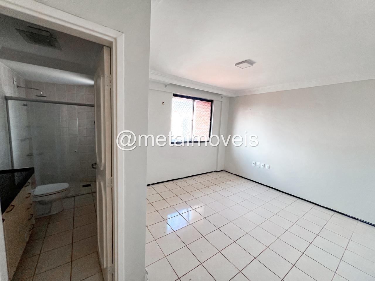 Apartamento à venda com 4 quartos, 197m² - Foto 5