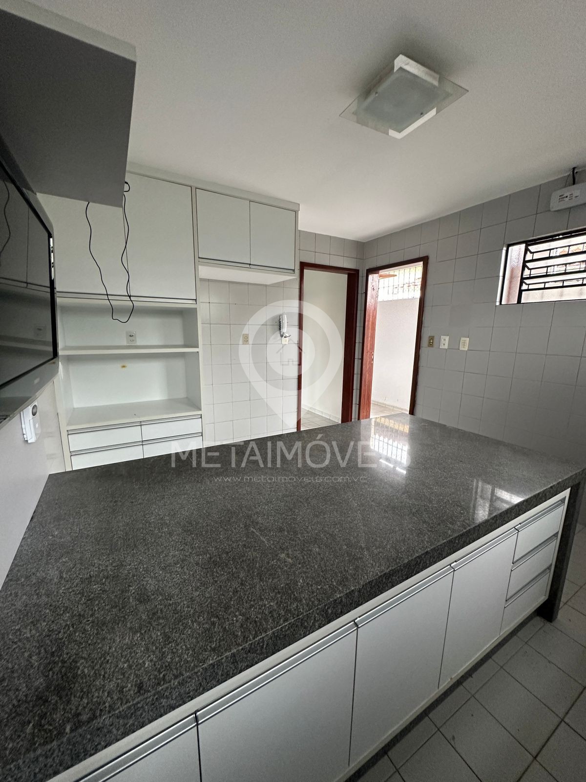 Casa à venda com 3 quartos, 220m² - Foto 22