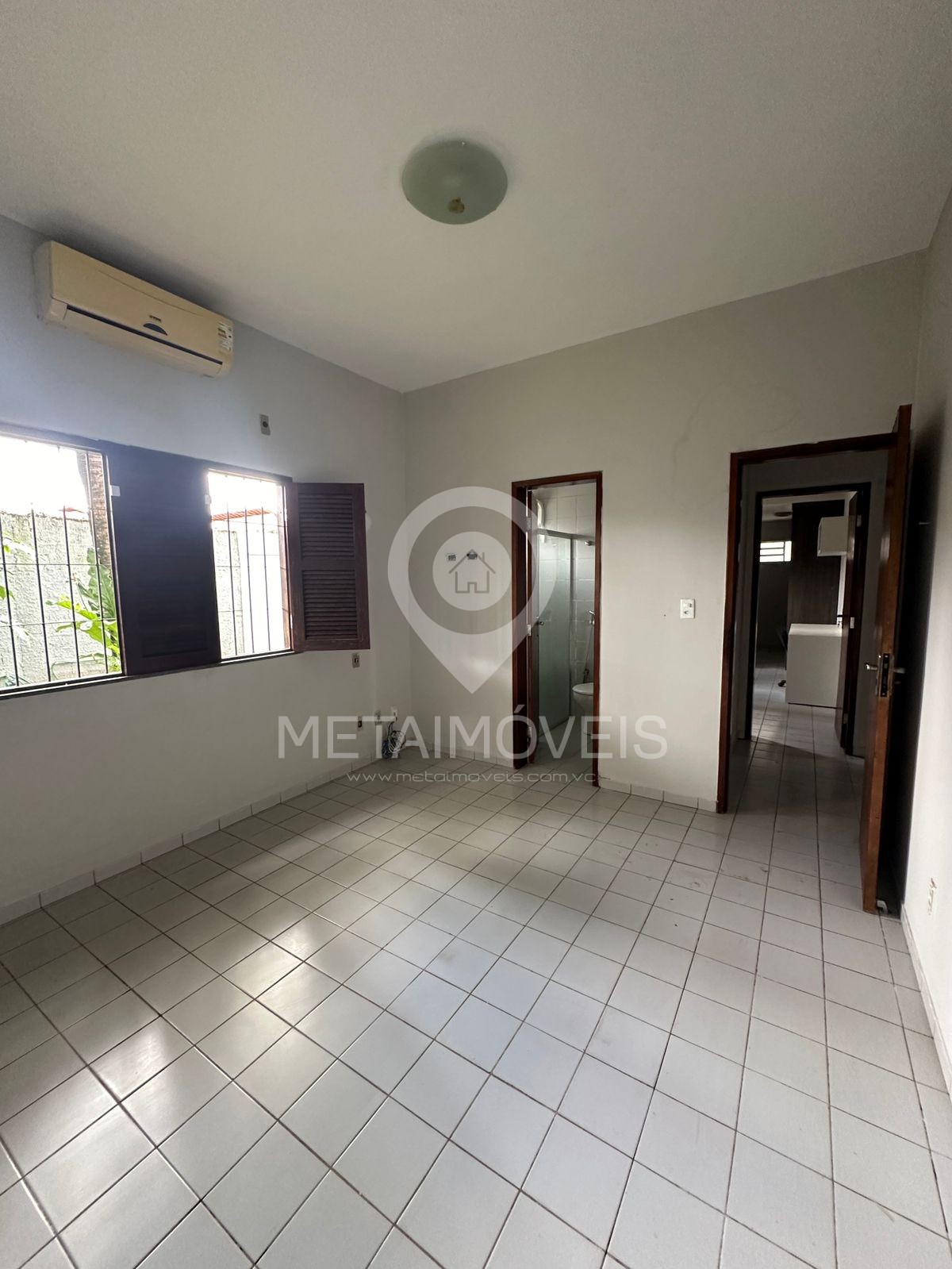 Casa à venda com 3 quartos, 220m² - Foto 37