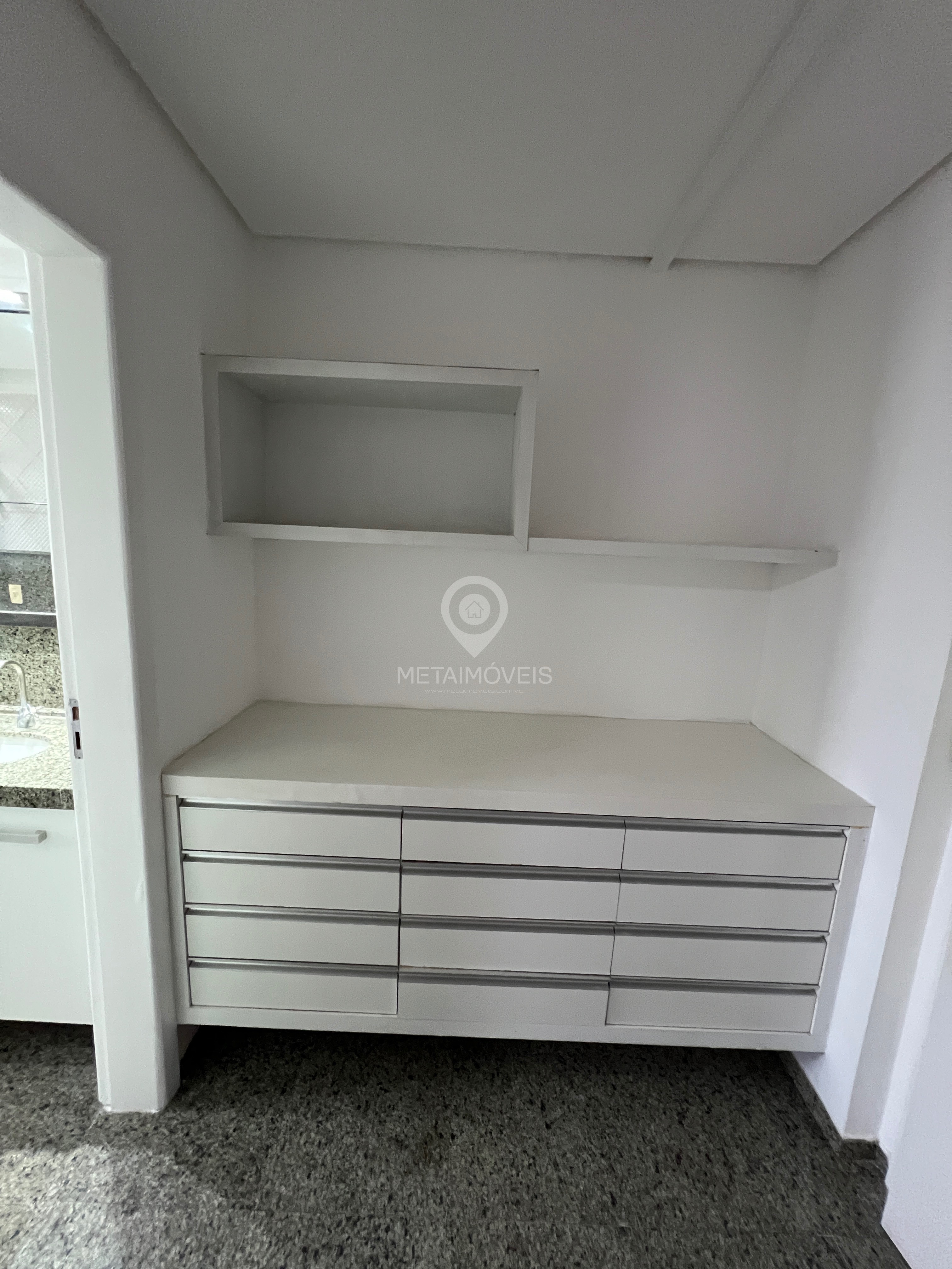 Apartamento à venda com 3 quartos, 250m² - Foto 24