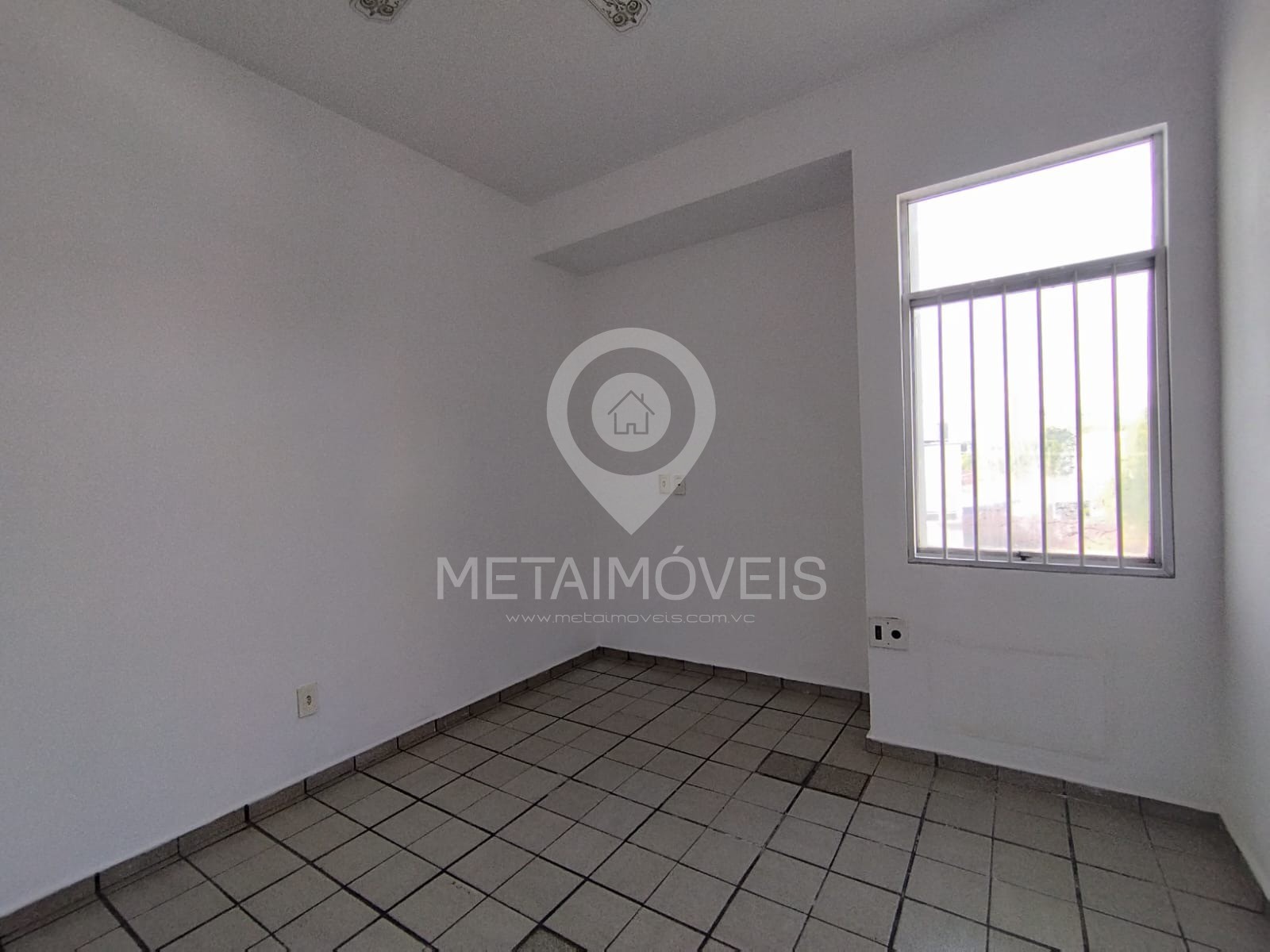 Apartamento para alugar com 3 quartos, 110m² - Foto 13