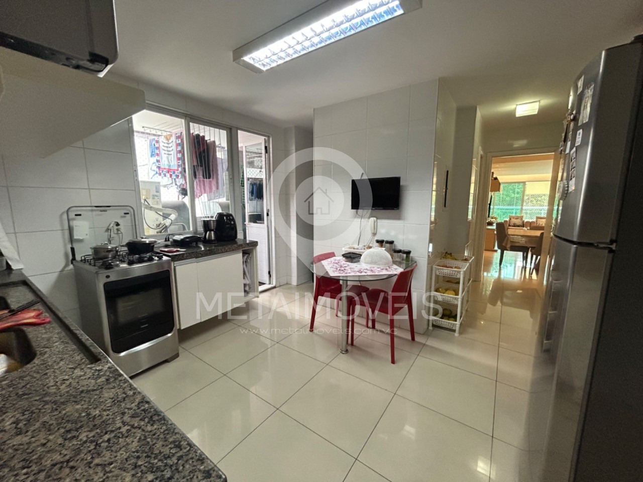 Apartamento à venda com 3 quartos, 161m² - Foto 28