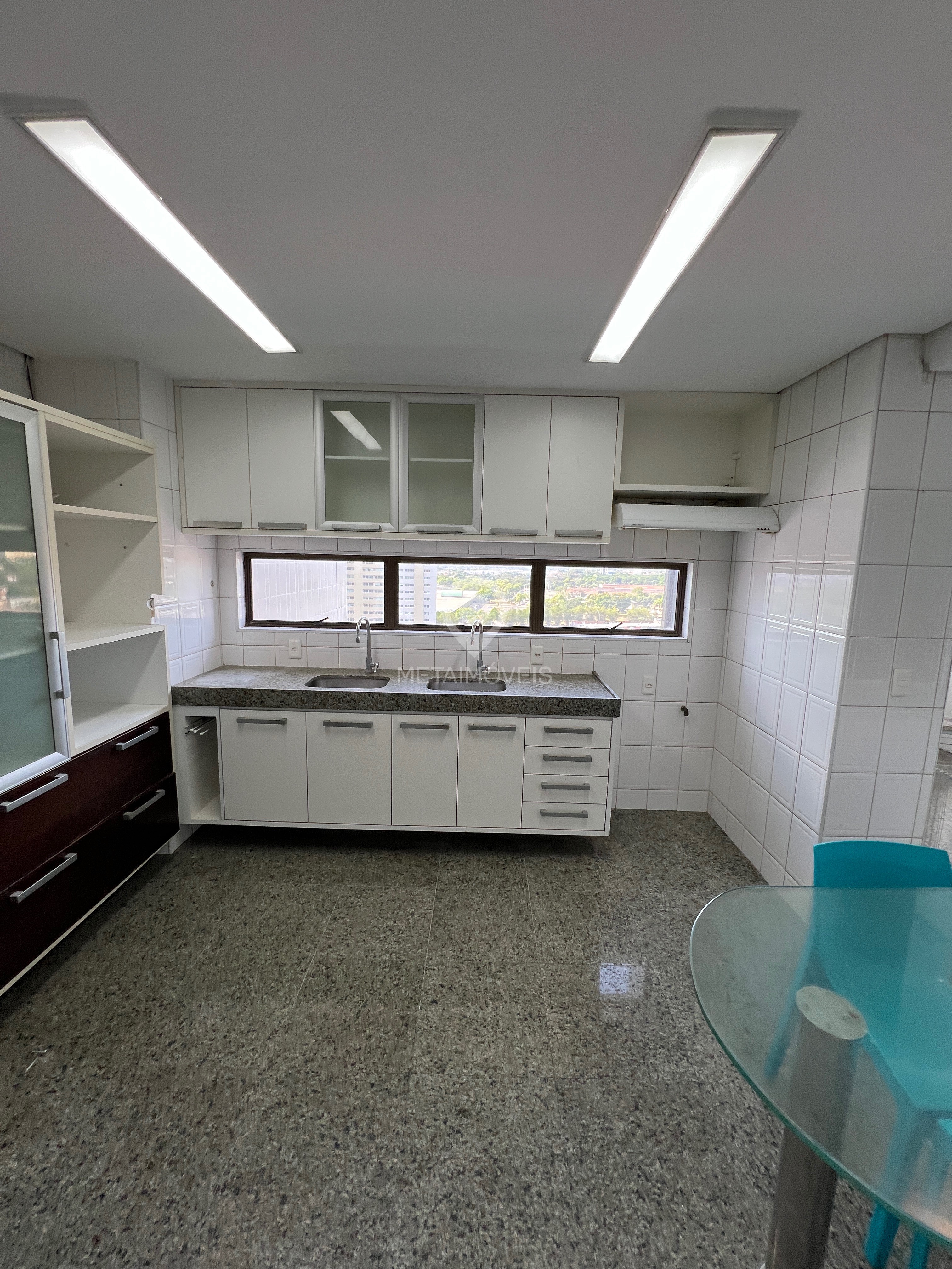 Apartamento à venda com 3 quartos, 250m² - Foto 30