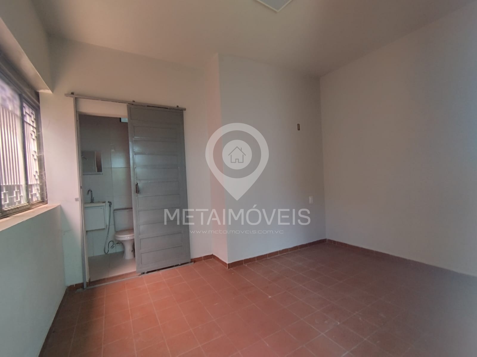 Prédio Inteiro para alugar com 7 quartos, 400m² - Foto 4