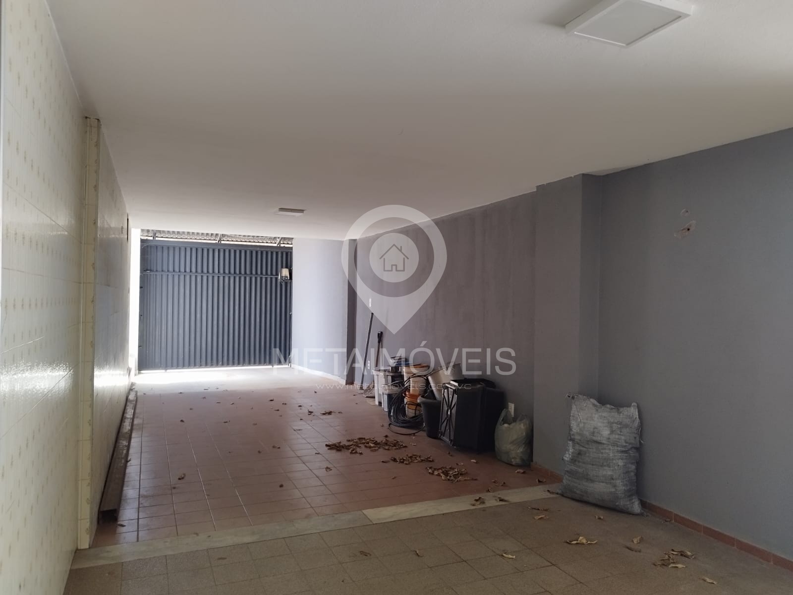 Prédio Inteiro para alugar com 7 quartos, 400m² - Foto 3