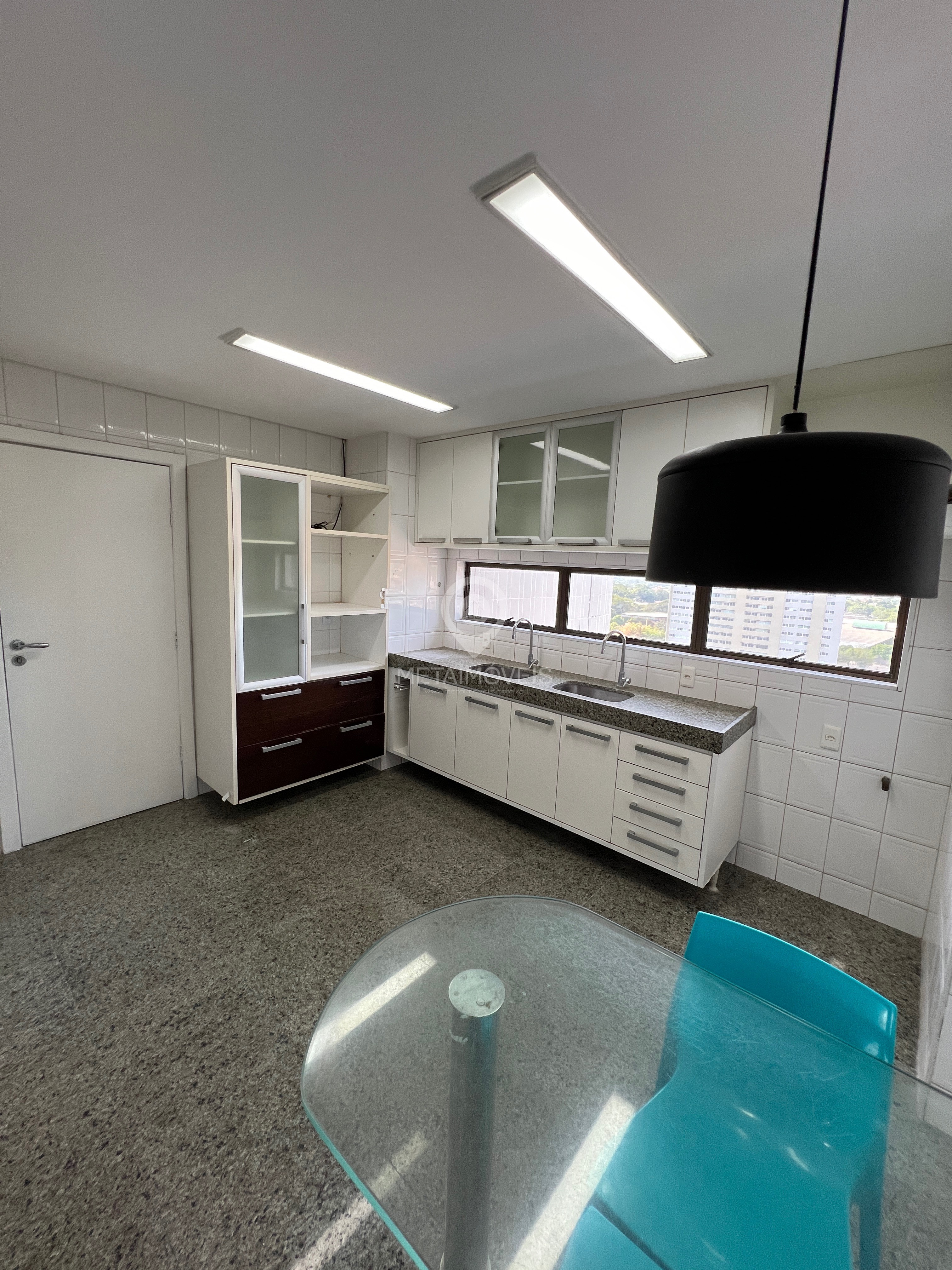 Apartamento à venda com 3 quartos, 250m² - Foto 31