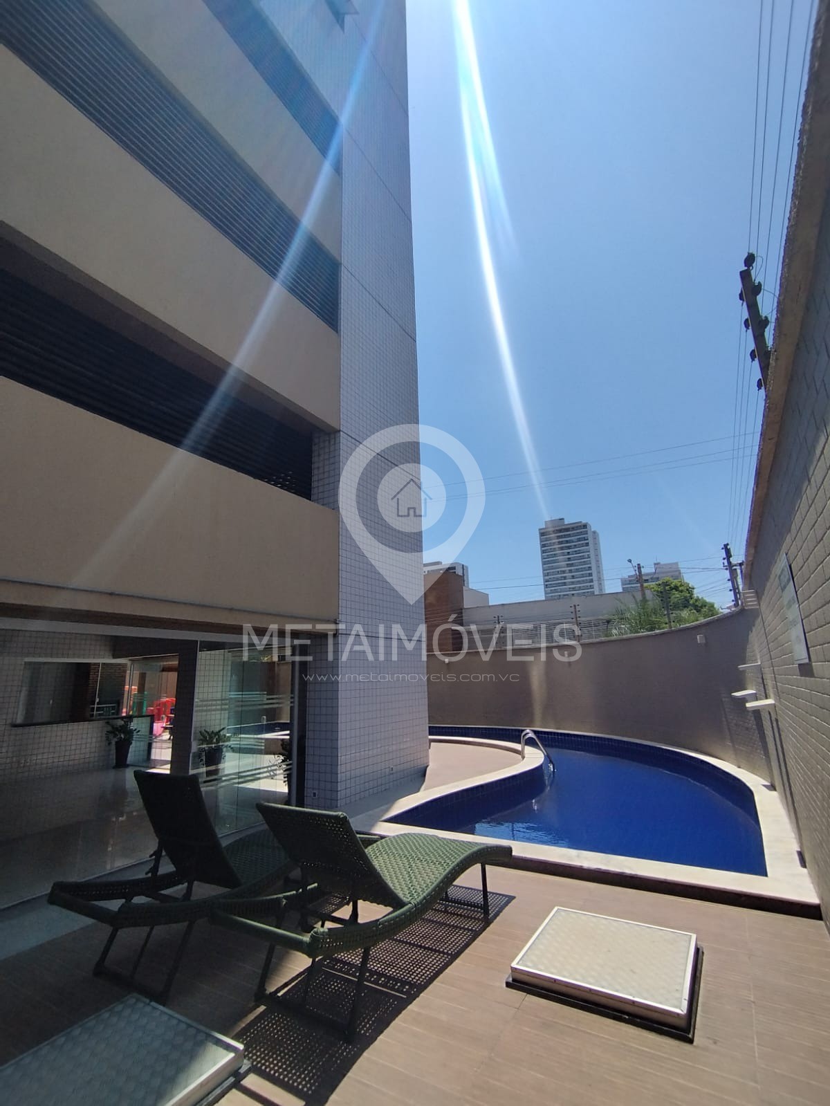 Apartamento à venda com 3 quartos, 103m² - Foto 3