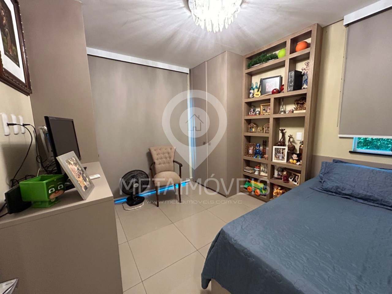 Casa de Condomínio à venda com 5 quartos, 360m² - Foto 10