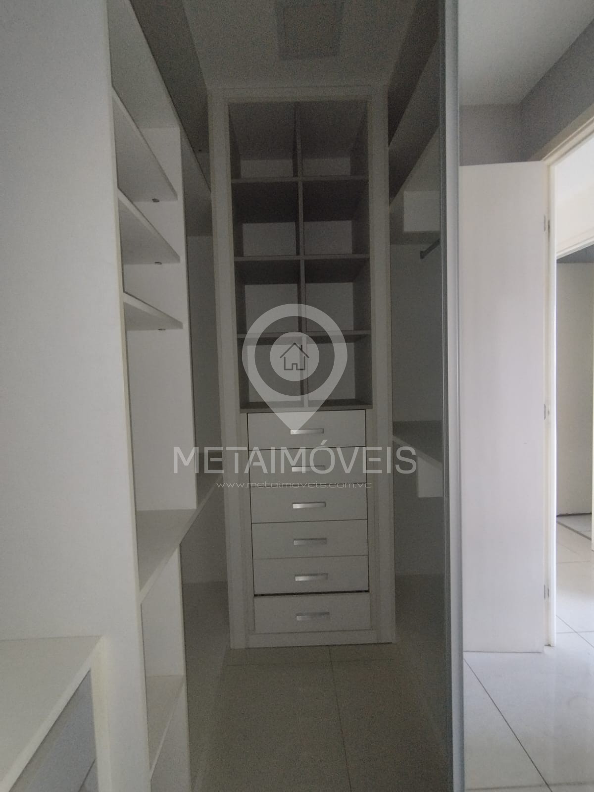 Apartamento à venda com 3 quartos, 103m² - Foto 7