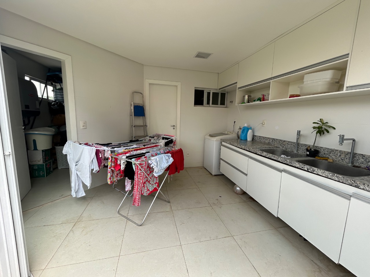 Casa à venda com 3 quartos, 350m² - Foto 26