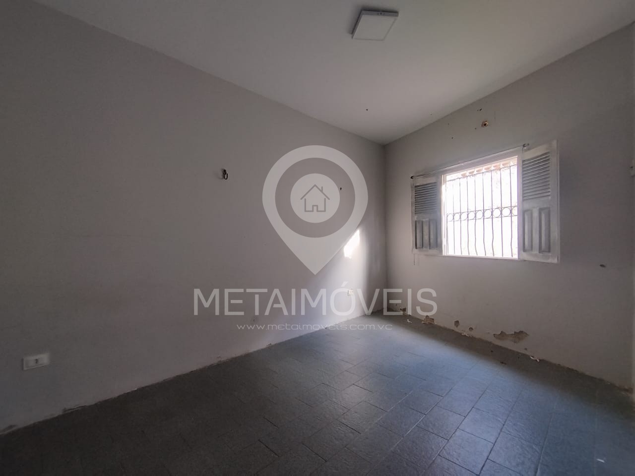 Casa para alugar com 3 quartos, 400m² - Foto 4