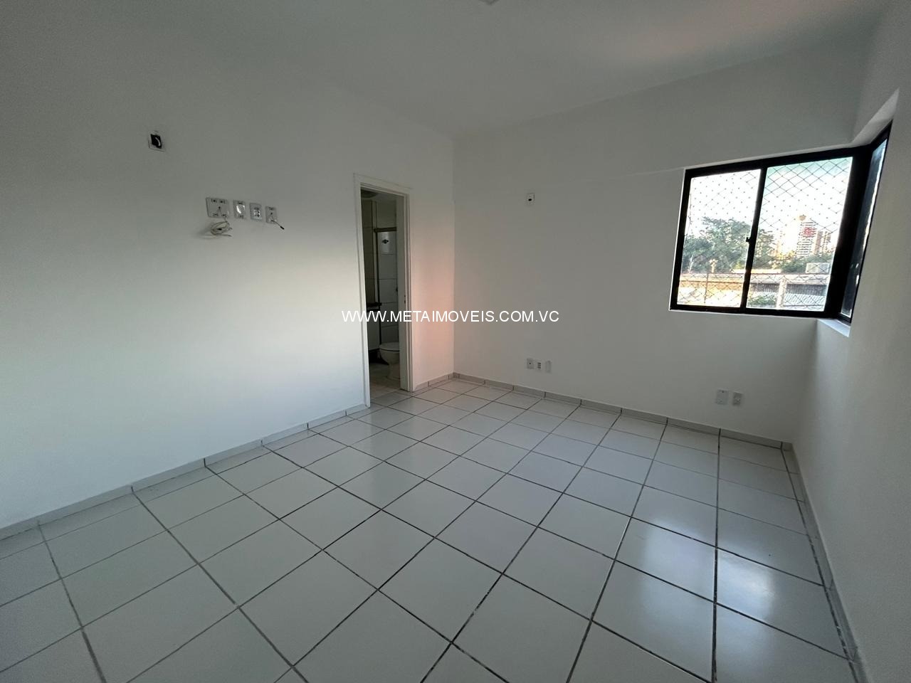 Apartamento à venda com 3 quartos, 125m² - Foto 8