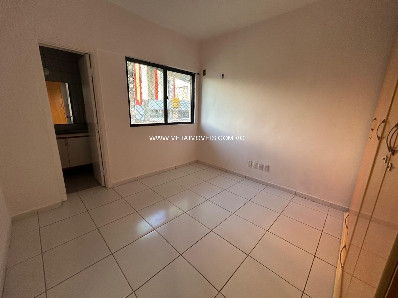 Apartamento à venda com 3 quartos, 125m² - Foto 9