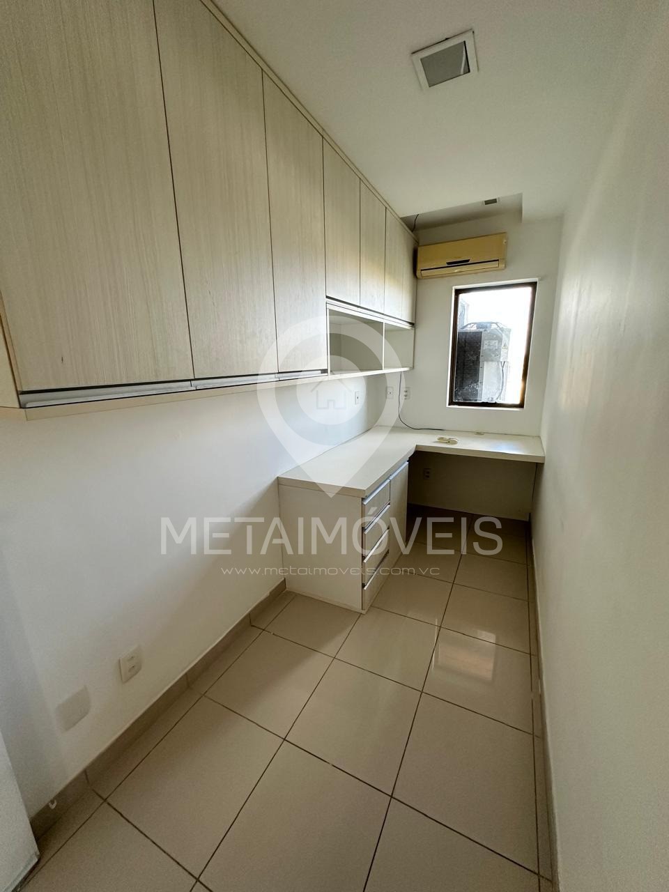 Apartamento à venda com 3 quartos, 174m² - Foto 10