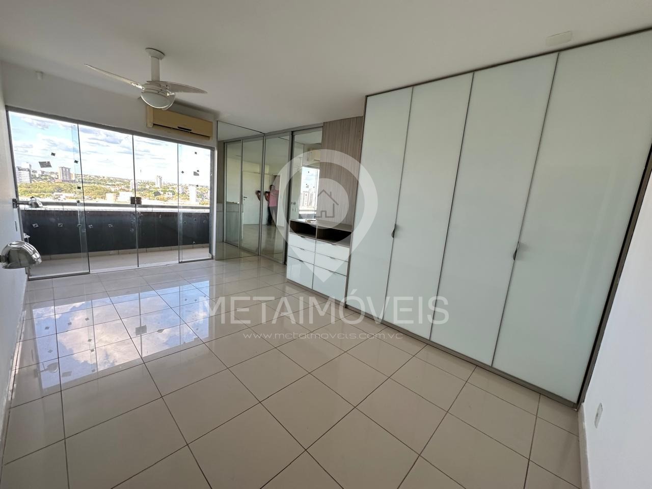 Apartamento à venda com 3 quartos, 174m² - Foto 15