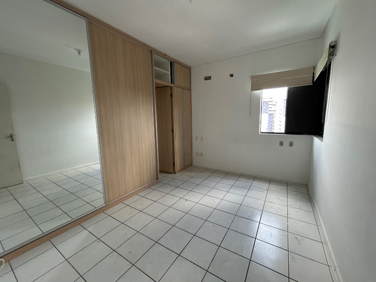 Apartamento para alugar com 3 quartos, 125m² - Foto 14