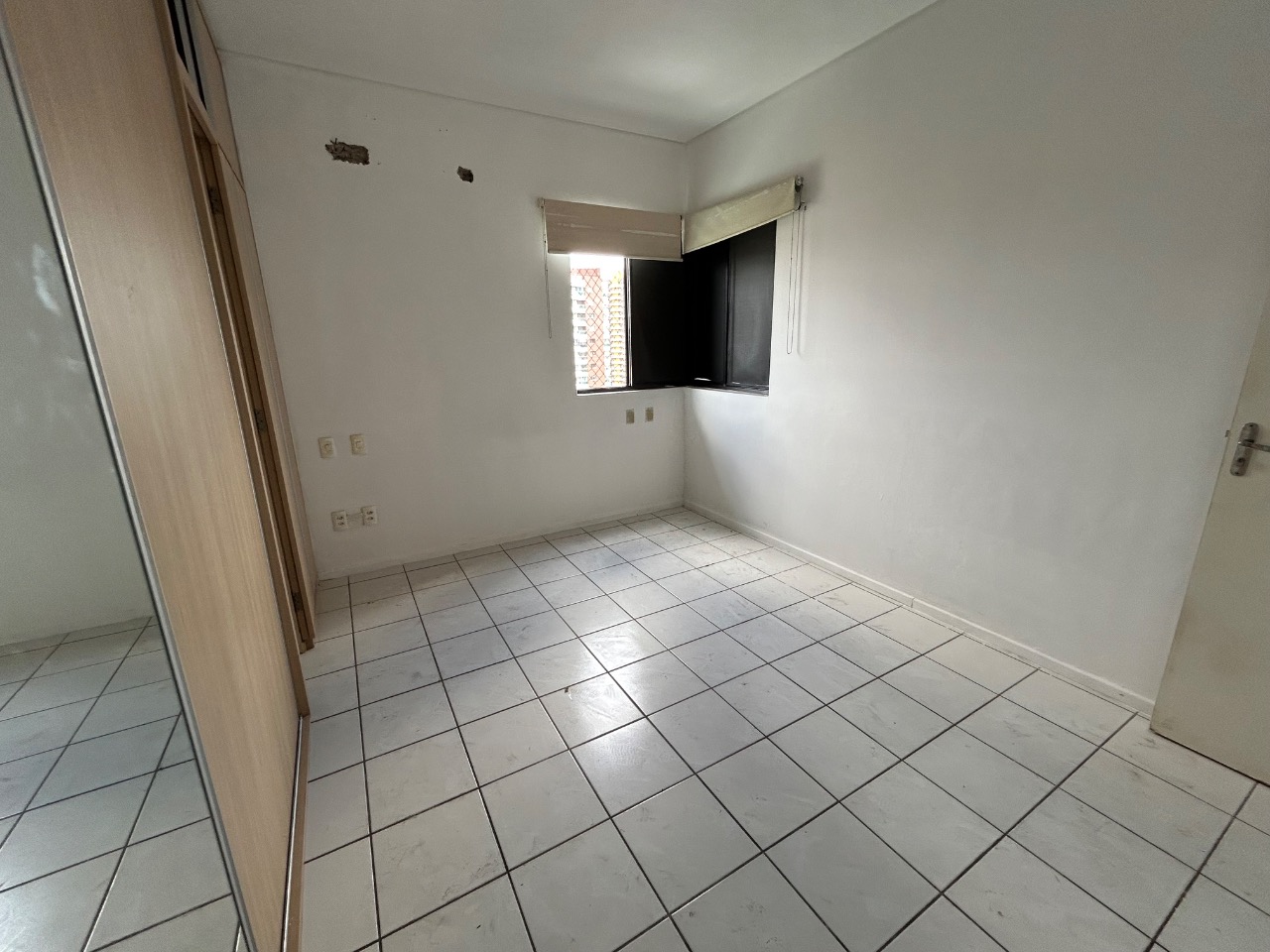 Apartamento para alugar com 3 quartos, 125m² - Foto 15