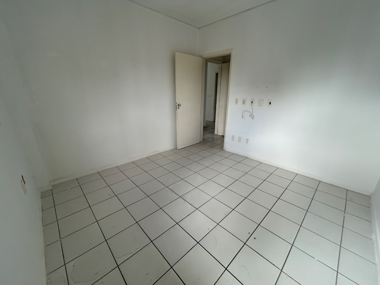 Apartamento para alugar com 3 quartos, 125m² - Foto 21