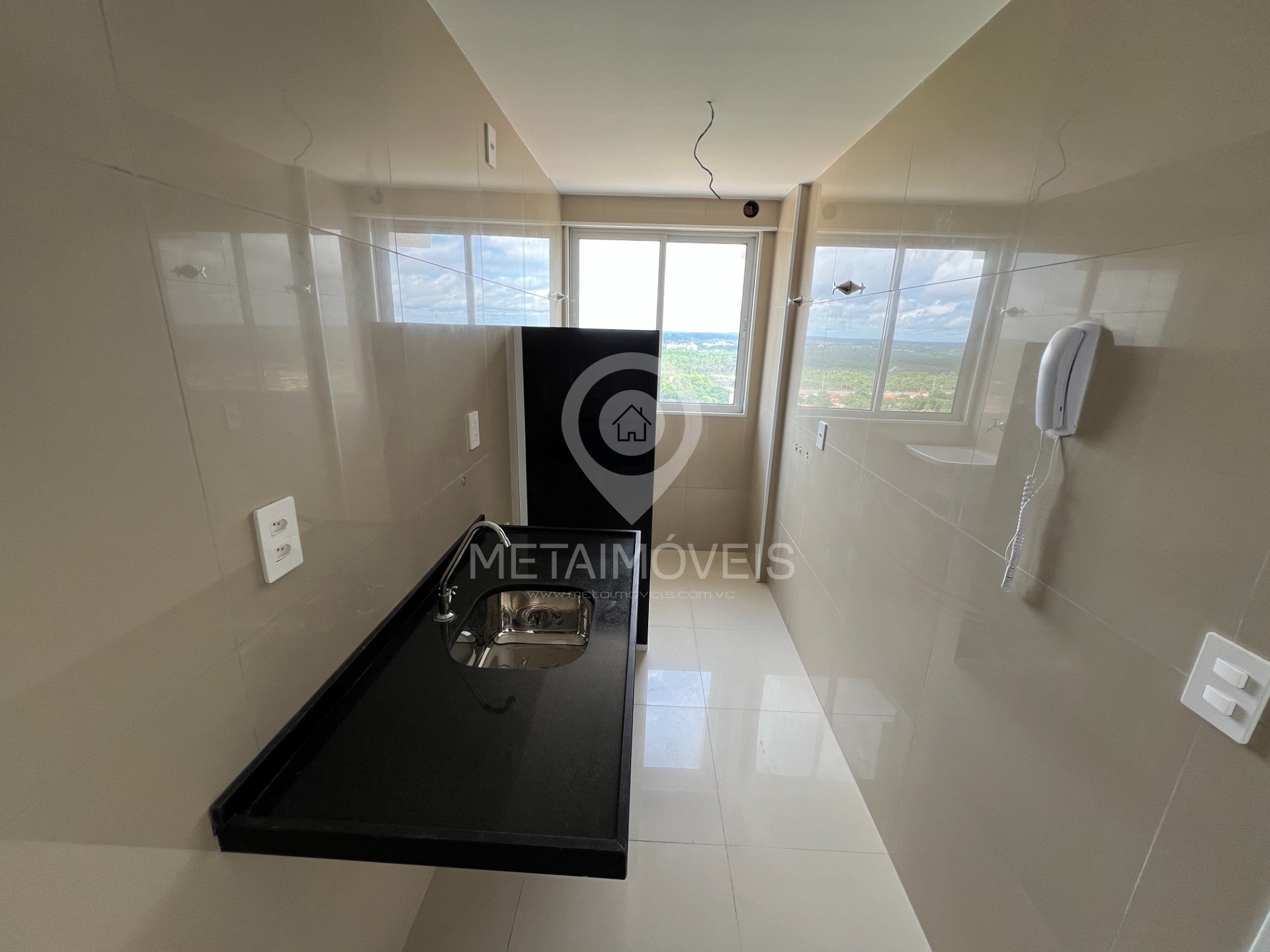 Apartamento à venda com 3 quartos, 70m² - Foto 4