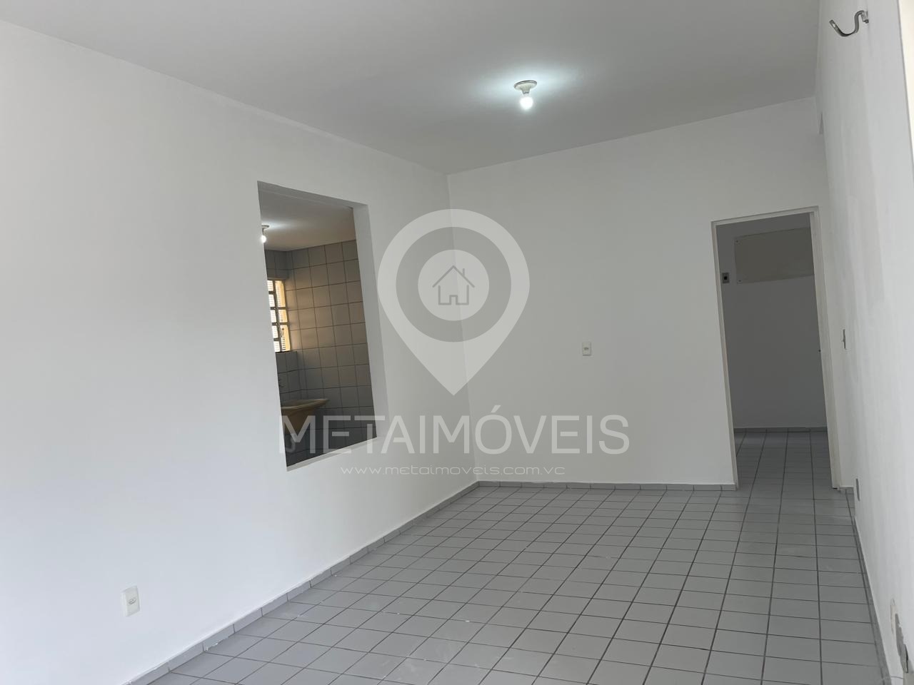 Apartamento à venda com 3 quartos, 85m² - Foto 3