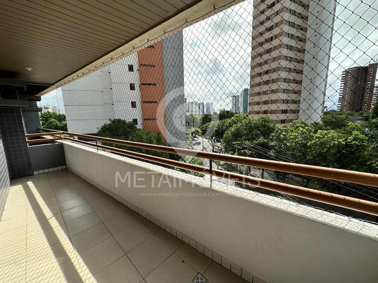 Apartamento à venda com 3 quartos, 134m² - Foto 35