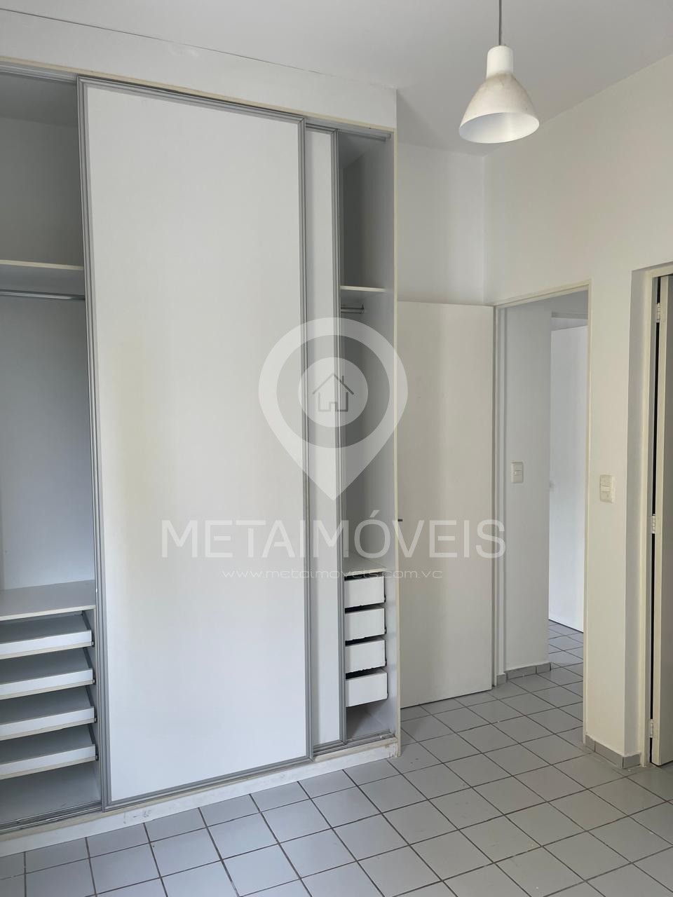 Apartamento à venda com 3 quartos, 85m² - Foto 6