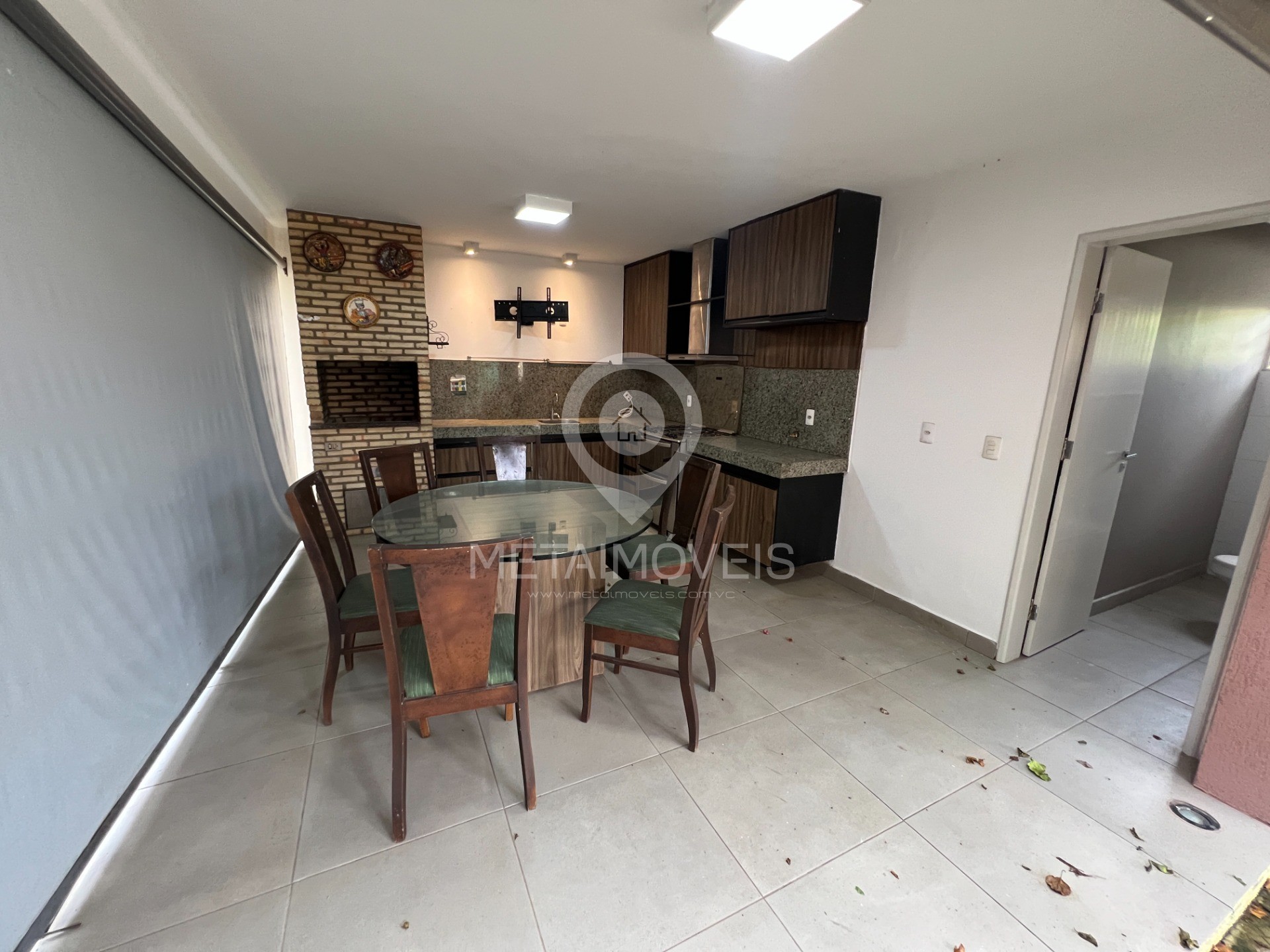 Casa de Condomínio para alugar com 5 quartos, 360m² - Foto 38