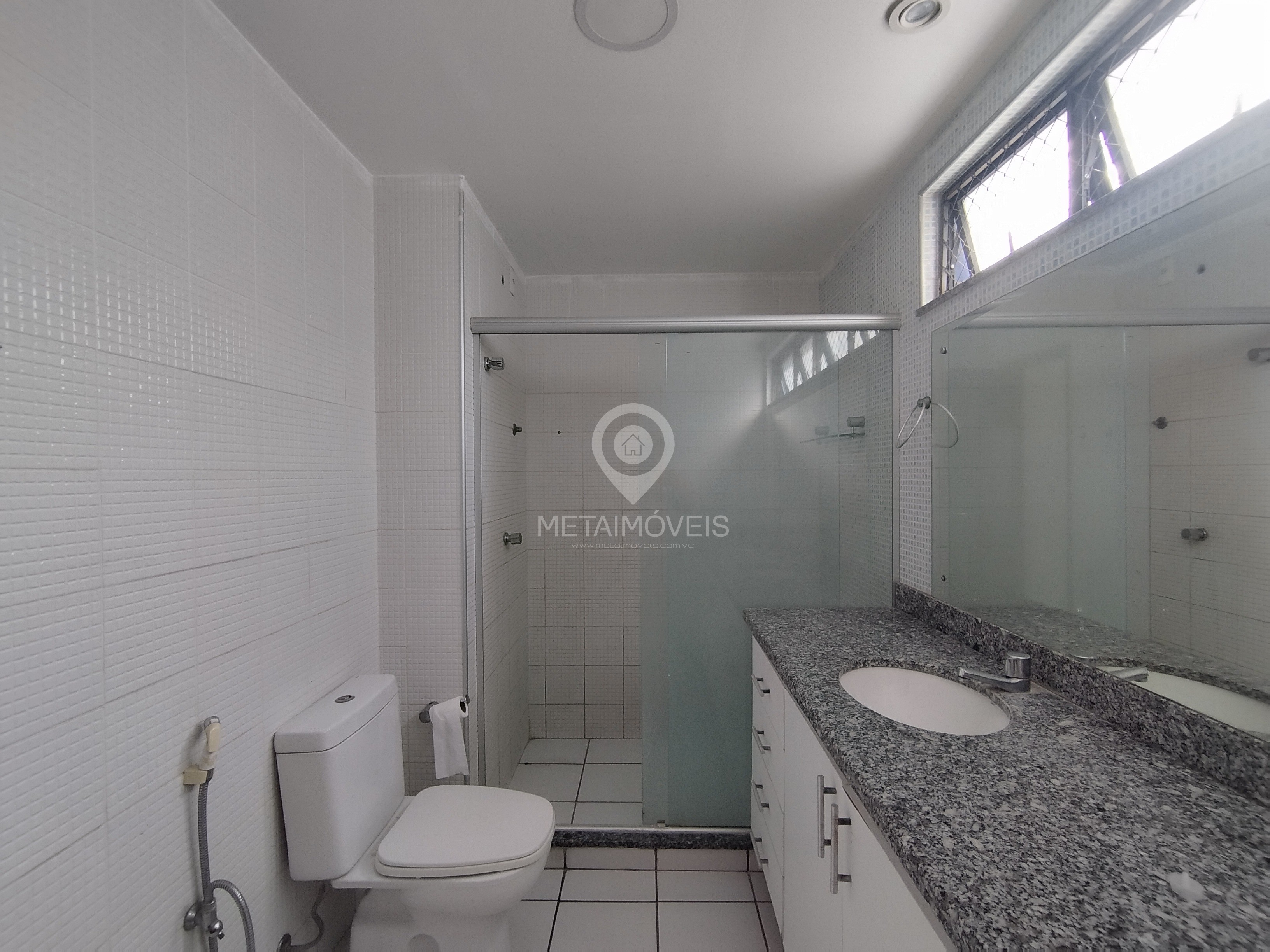 Apartamento para alugar com 3 quartos, 170m² - Foto 17