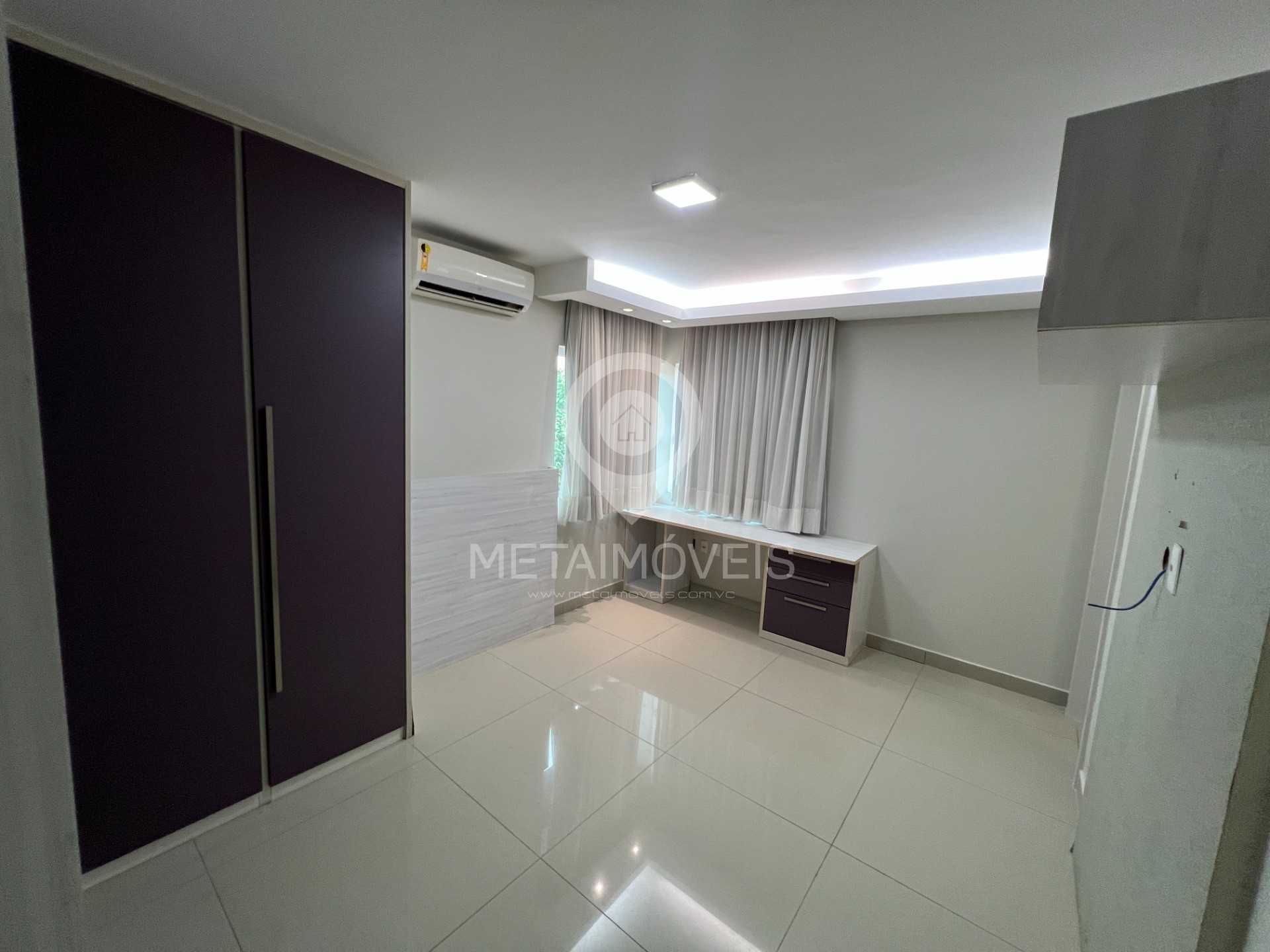 Casa de Condomínio para alugar com 5 quartos, 360m² - Foto 24