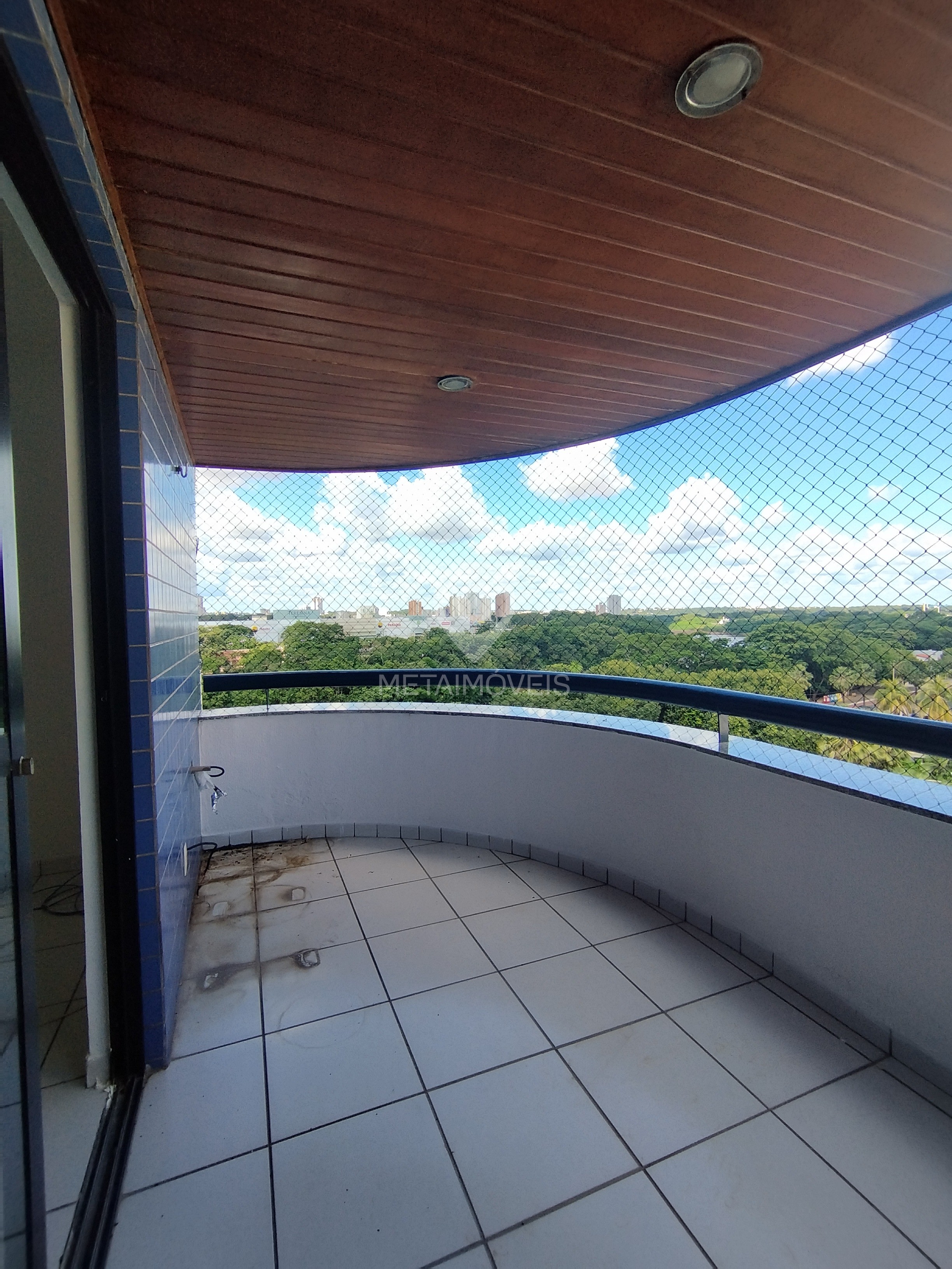 Apartamento para alugar com 3 quartos, 170m² - Foto 1