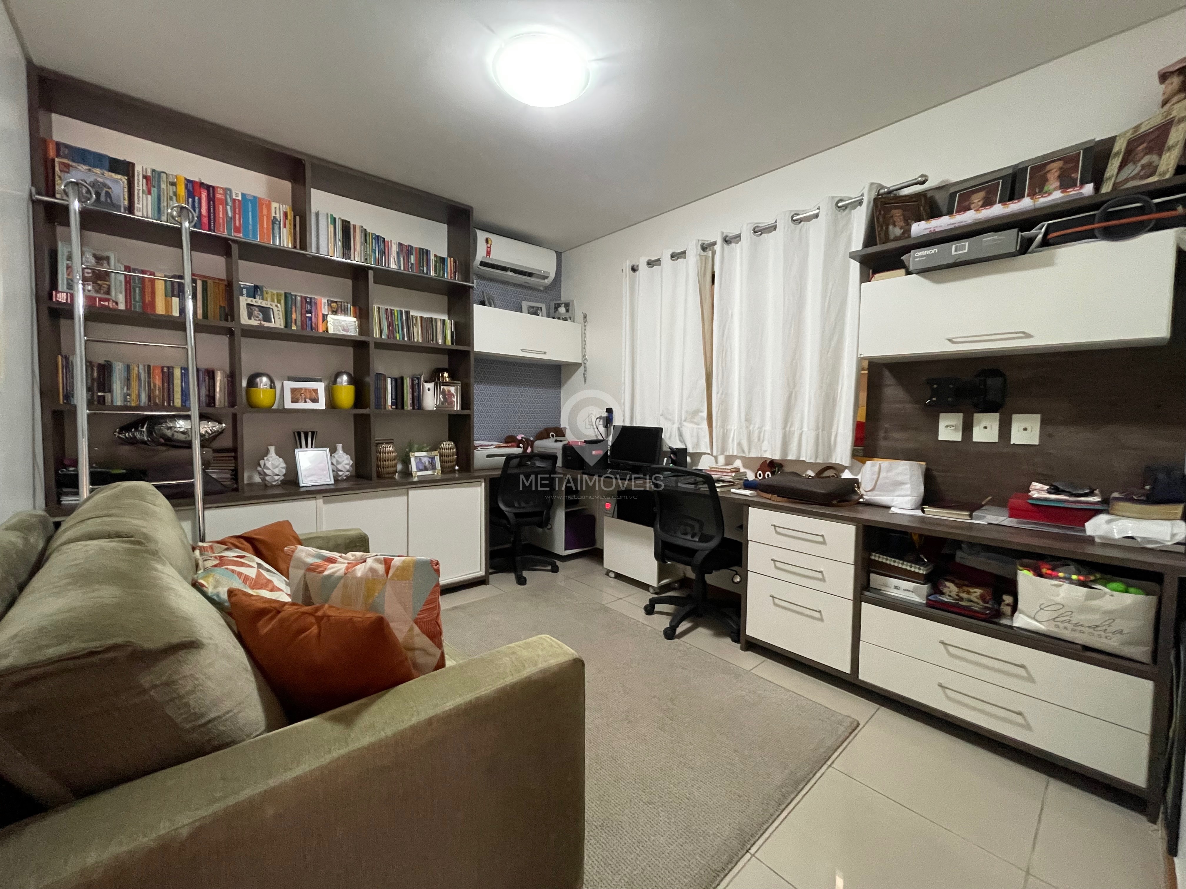 Casa de Condomínio à venda com 4 quartos, 228m² - Foto 10